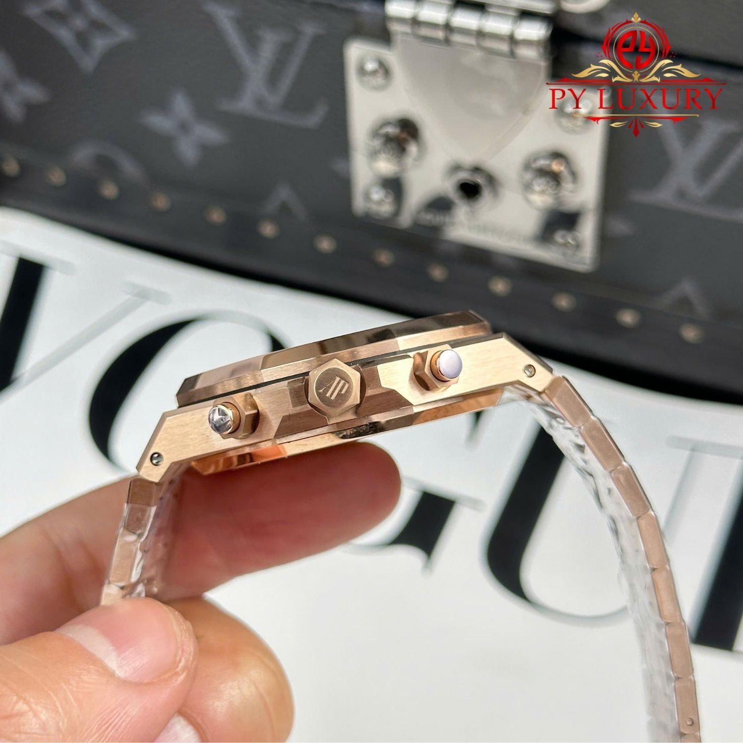 Audemars Piguet Royal Oak 26240OR Chronograph Rose Gold Green Dial 1:1 Best Replica 41mm - 图片 9