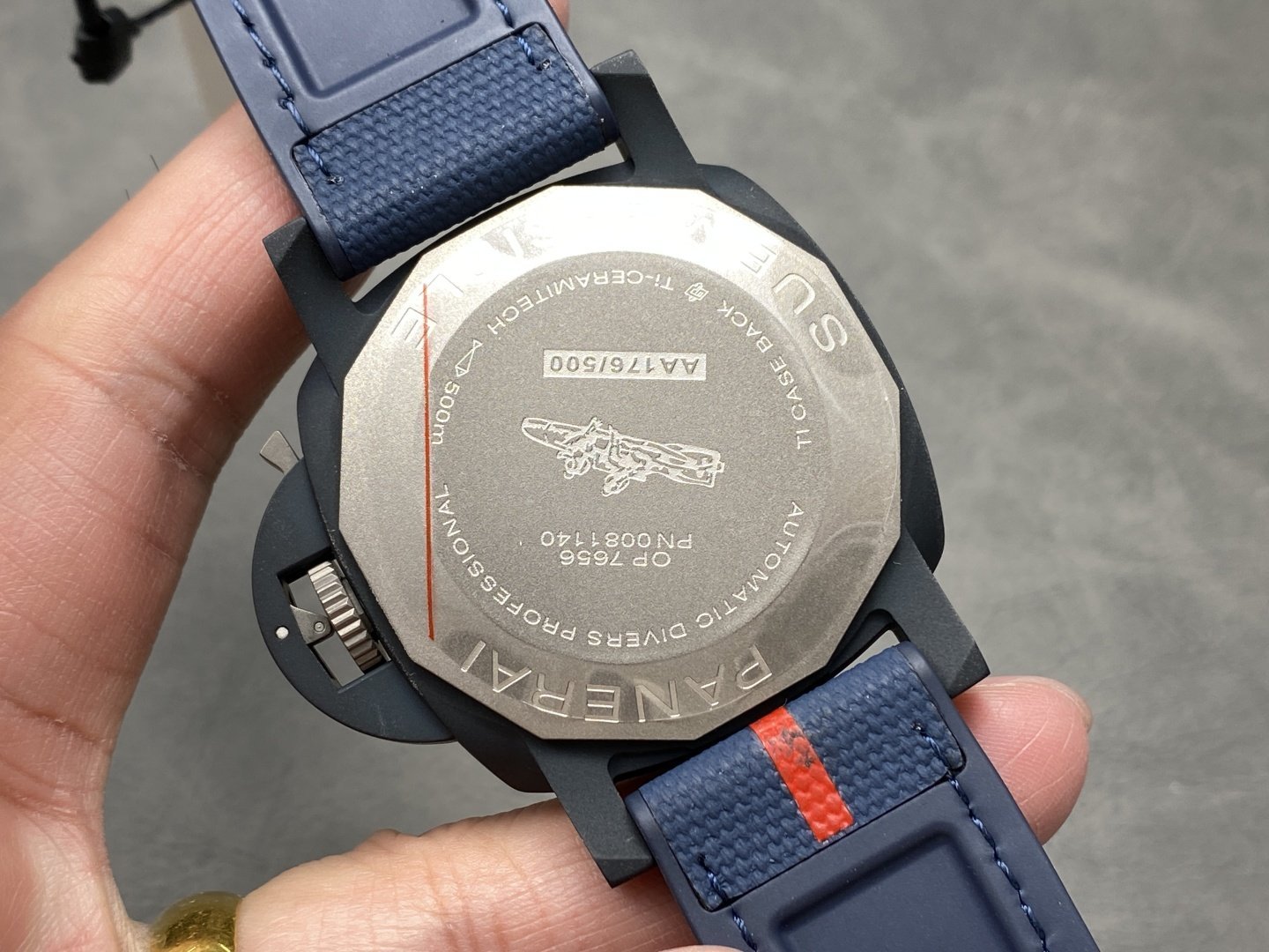 Panerai Submersible QuarantaQuattro Luna Rossa Ti-Ceramitech PAM1466 Blue Dial 1:1 Best Replica VSF 44mm - 图片 7
