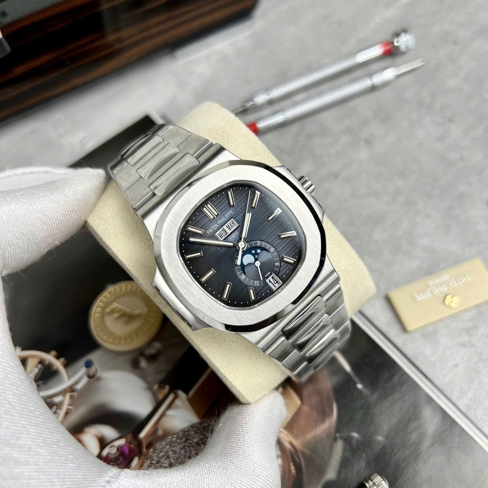Patek Philippe Nautilus 5726/1A Annual Calendar Moonphase Blue Dial Best Replica PPF 40mm - 图片 2