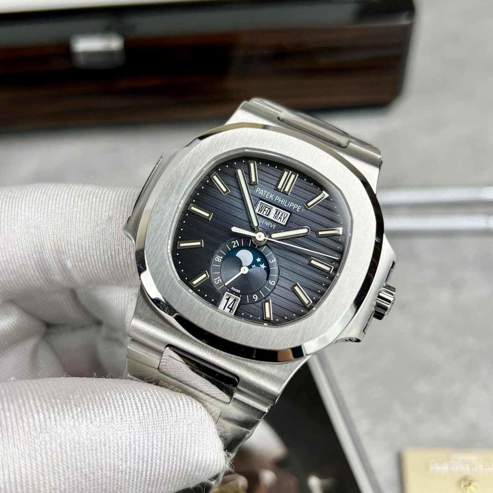 Patek Philippe Nautilus 5726/1A Annual Calendar Moonphase Blue Dial Best Replica PPF 40mm - 图片 3