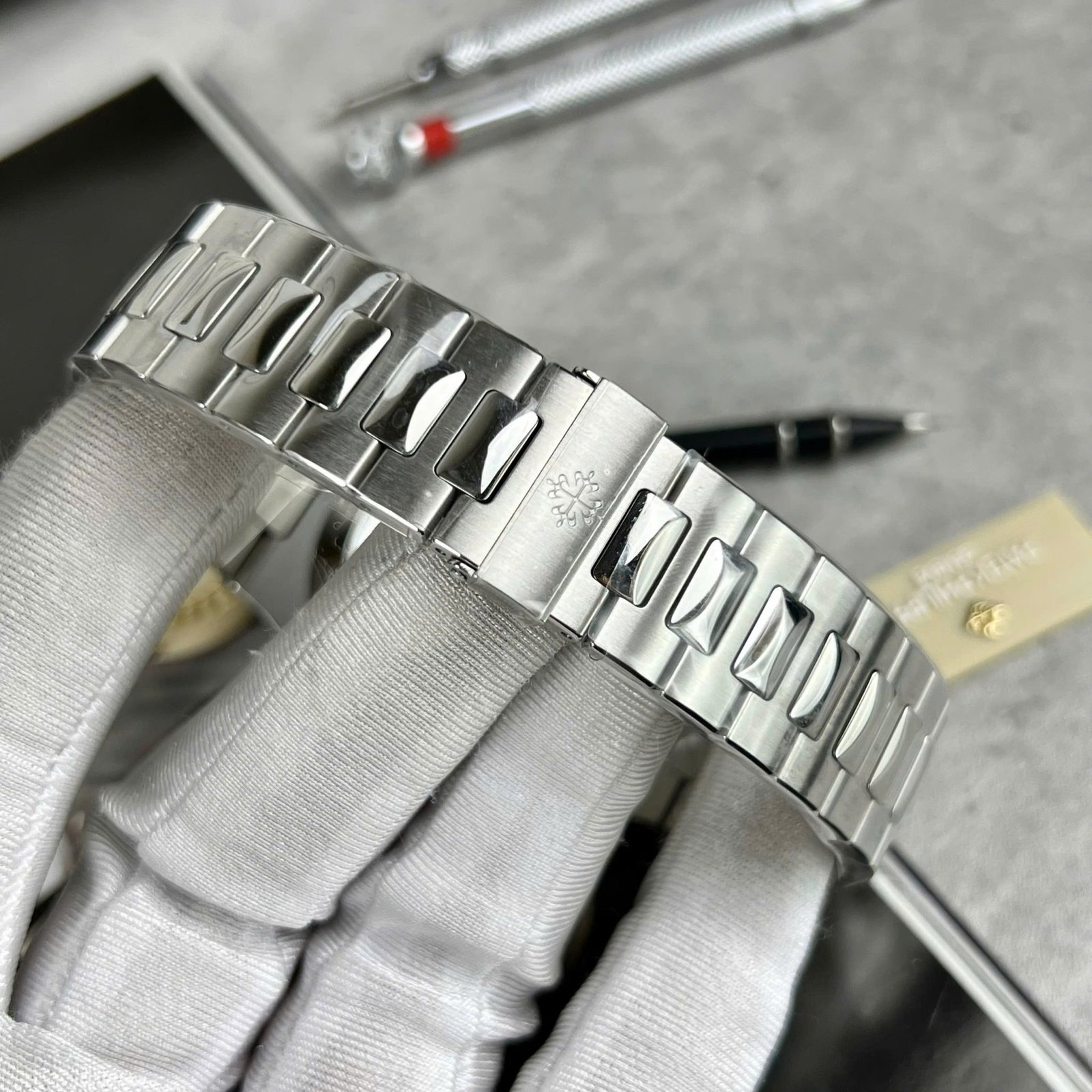 Patek Philippe Nautilus 5726/1A Annual Calendar Moonphase Blue Dial Best Replica PPF 40mm - 图片 10