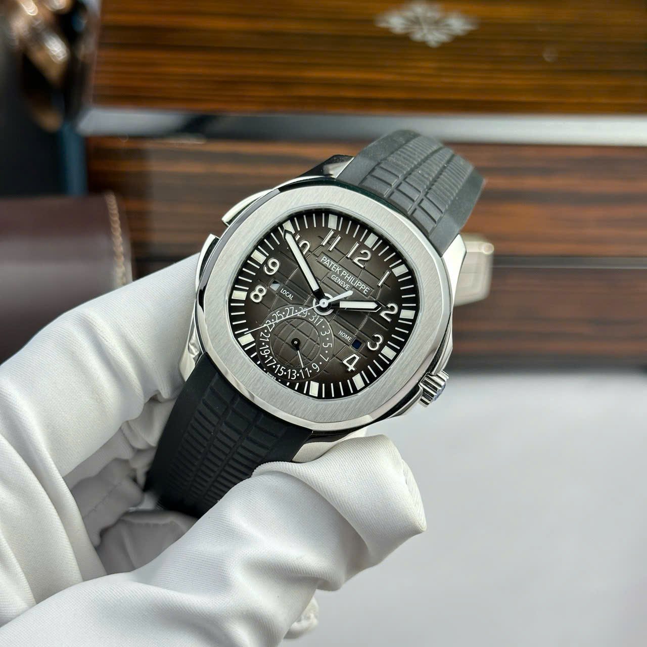 Patek Philippe Aquanaut 5164A-001 Grey Dial Replica ZF 40.8mm - 图片 2
