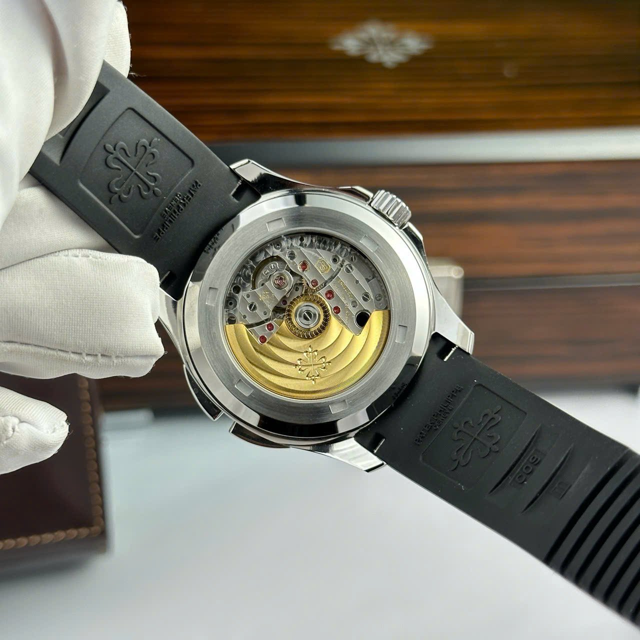 Patek Philippe Aquanaut 5164A-001 Grey Dial Replica ZF 40.8mm - 图片 7