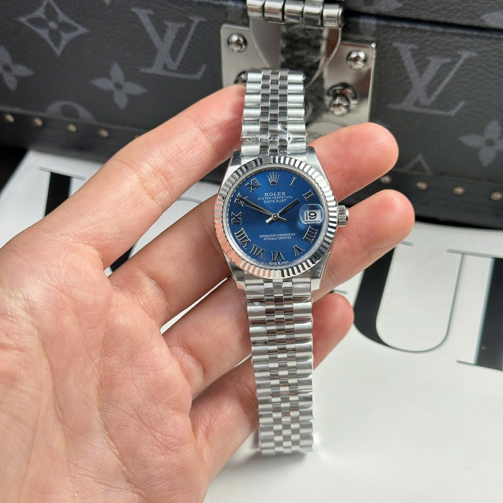 Rolex Datejust 278274 Blue Roman Dial Fluted Bezel Jubilee Bracelet Best Replica THB 31mm