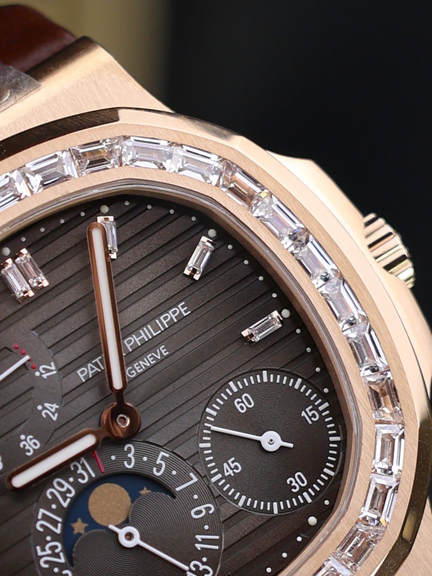 Patek Philippe Nautilus 5724R-001 Rose Gold Grey Dial 1:1 Replica PPF V3 40mm - 图片 5