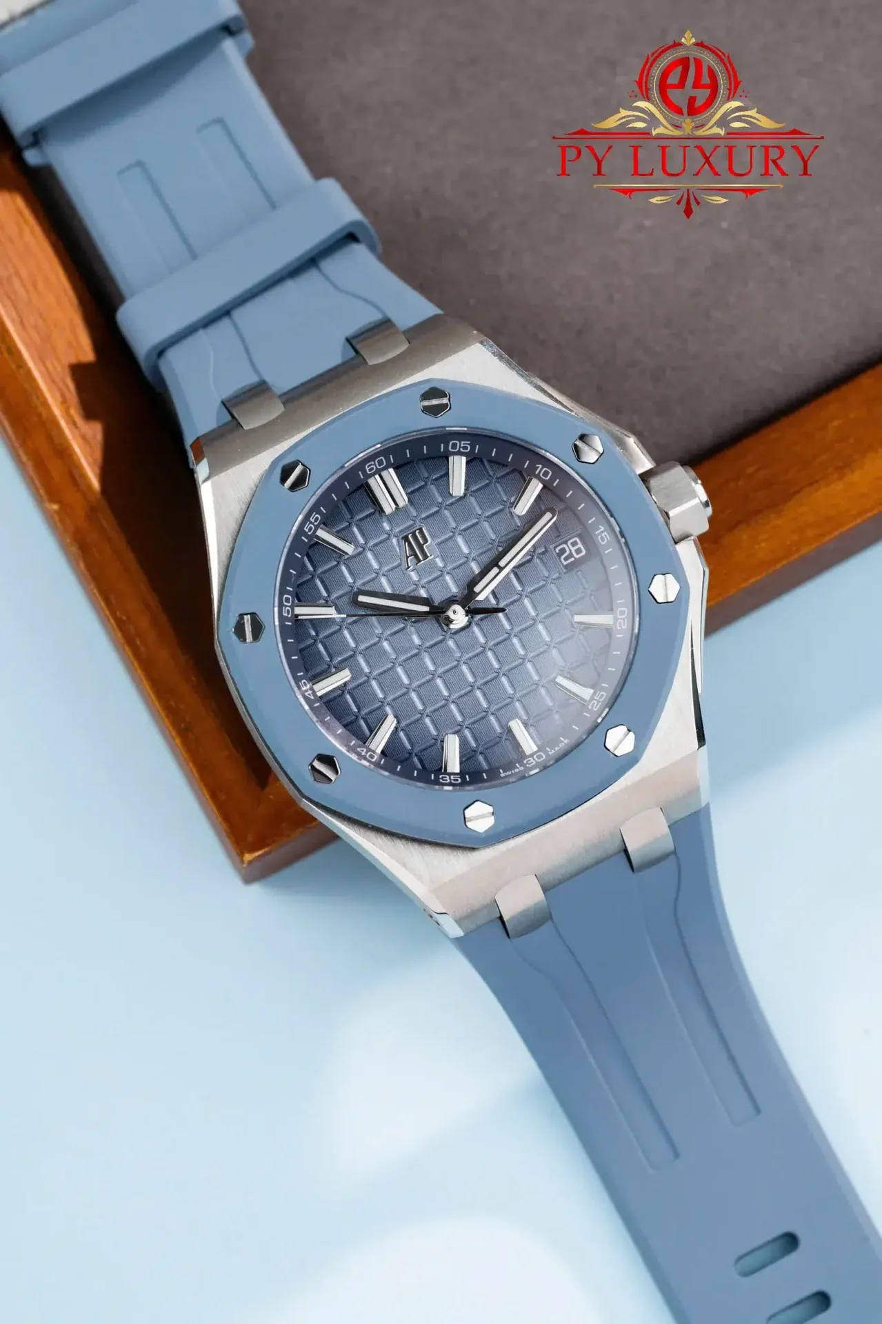 Audemars Piguet Royal Oak Offshore 15605SK Smoked Blue Dial Rubber Strap 1:1 Best Replica 43mm