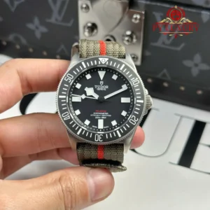 Tudor Pelagos FXD M25717N-0001 Titanium Black Dial Green Fabric Strap 1:1 Best Replica 42mm