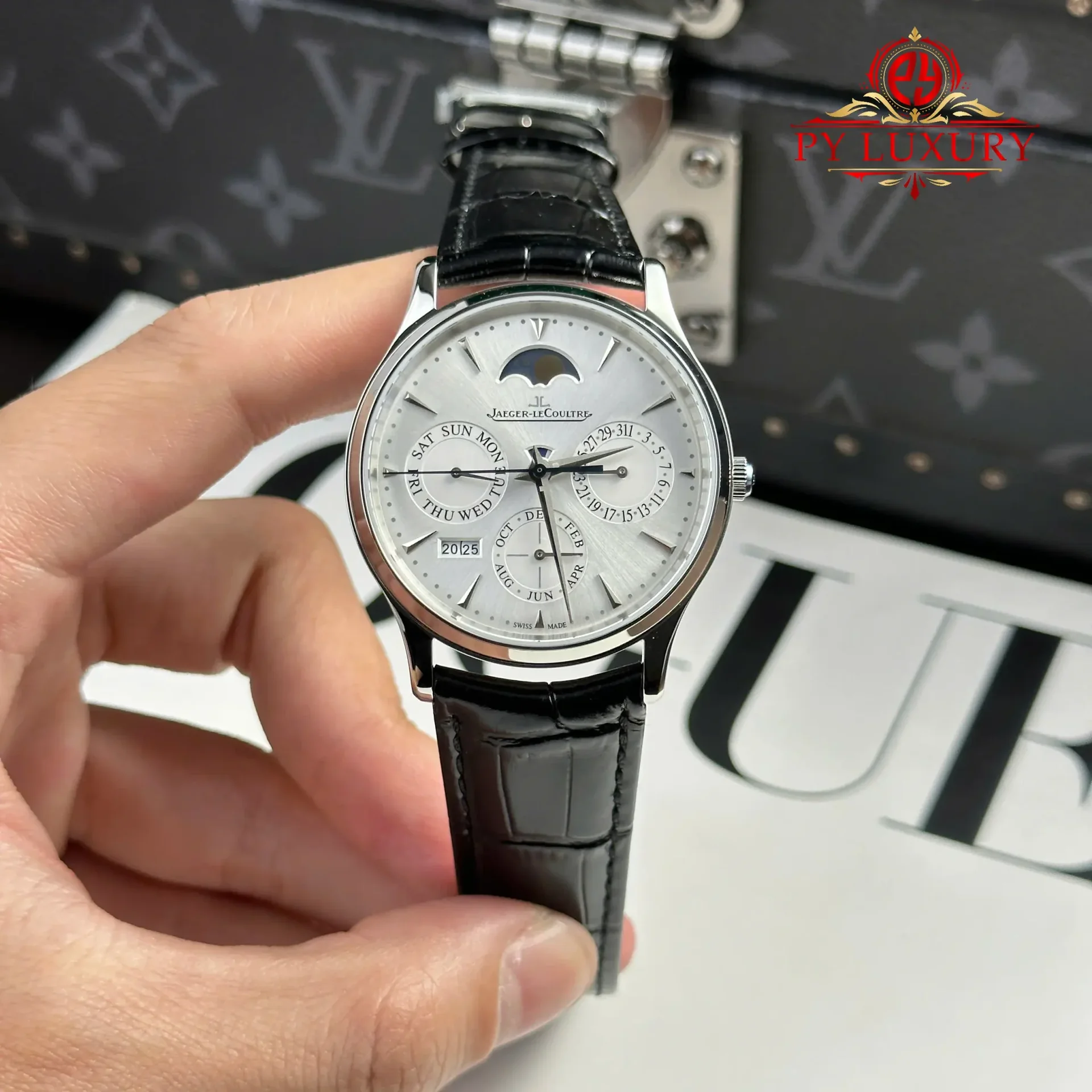 Jaeger LeCoultre Master Ultra Thin Perpetual Calendar 130842J Silver Dial Best Replica VR Factory 39mm