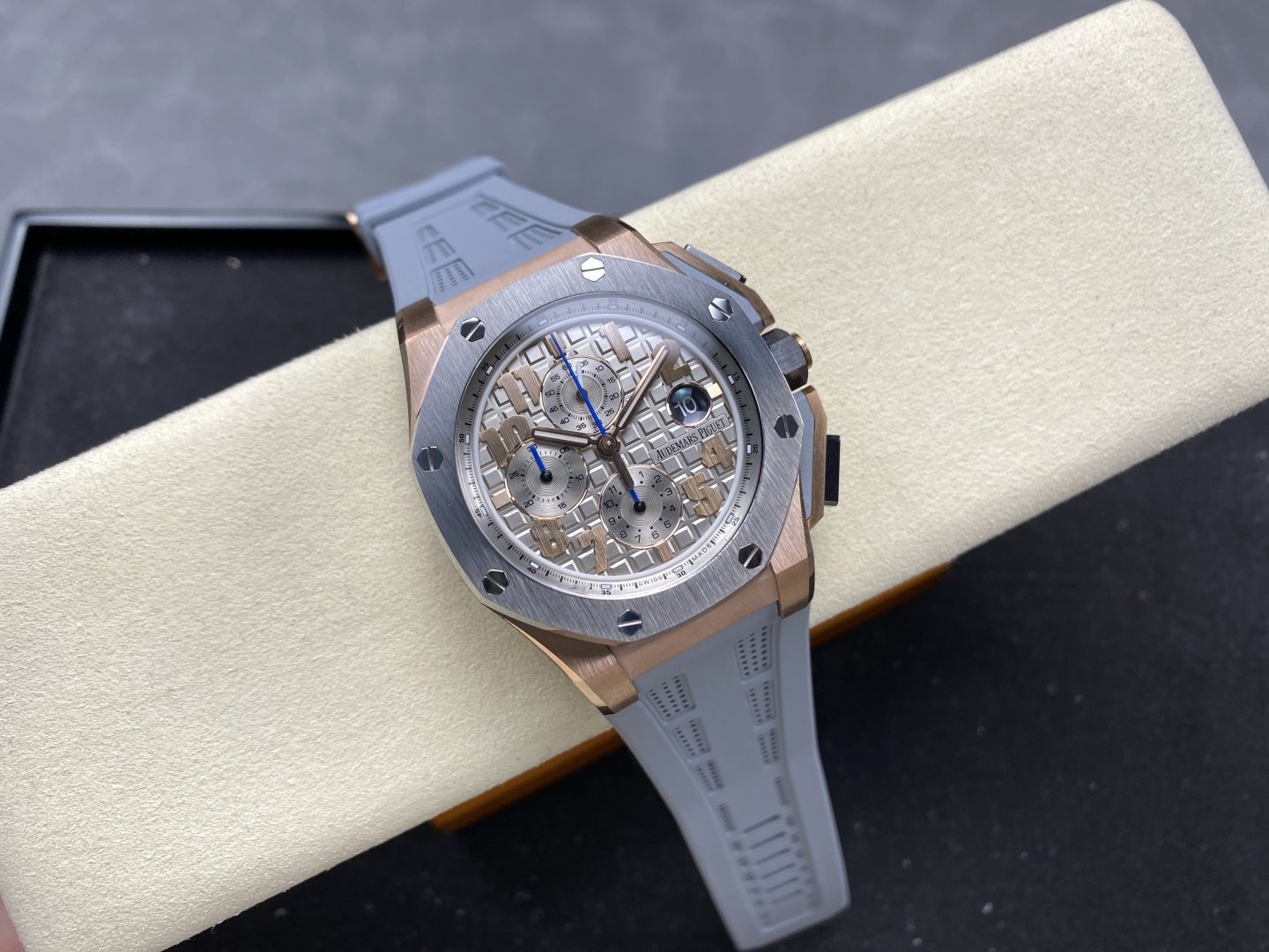 Audemars Piguet Royal Oak Offshore Chronograph Lebron James 26210OI Rose Gold 1:1 Best Replica TKF 44mm