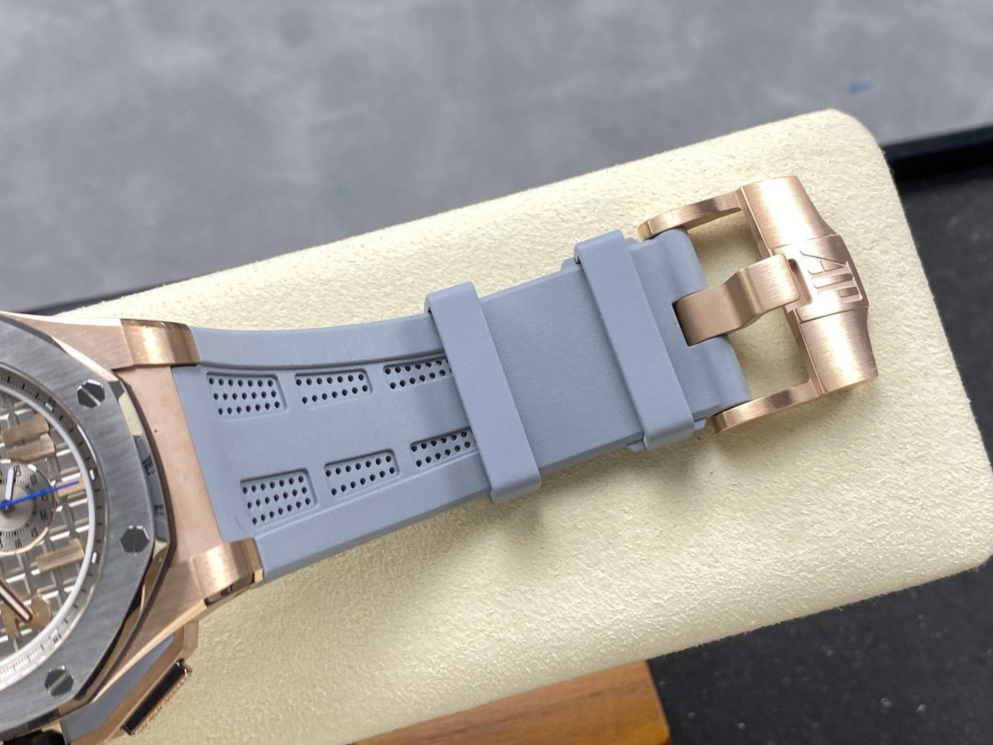 Audemars Piguet Royal Oak Offshore Chronograph Lebron James 26210OI Rose Gold 1:1 Best Replica TKF 44mm - 图片 9