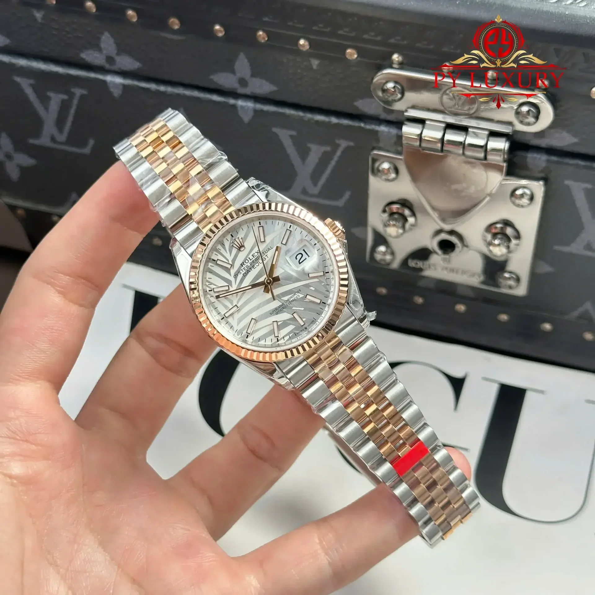 Rolex Datejust 126231 Rose Gold/Steel Silver Palm Motif Dial Luminous Hour Markers Jubilee 1:1 Best Replica 36mm - 图片 4