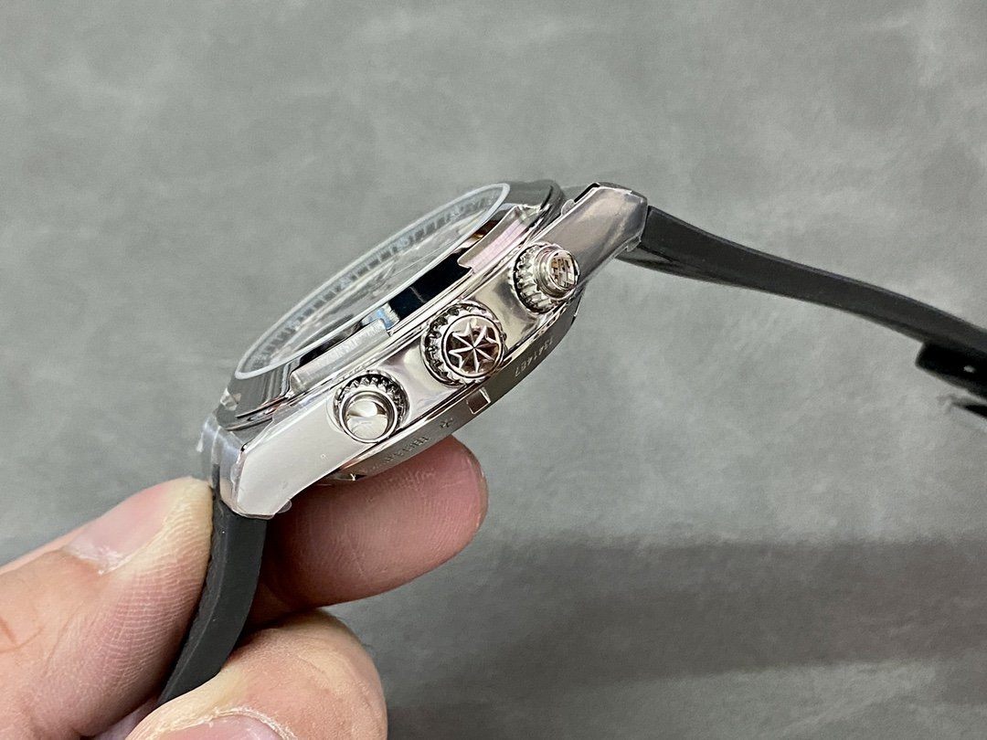 Vacheron Constantin Overseas Chronograph 5500V Panda Dial Black Rubber Strap Replica 42.5mm - 图片 6