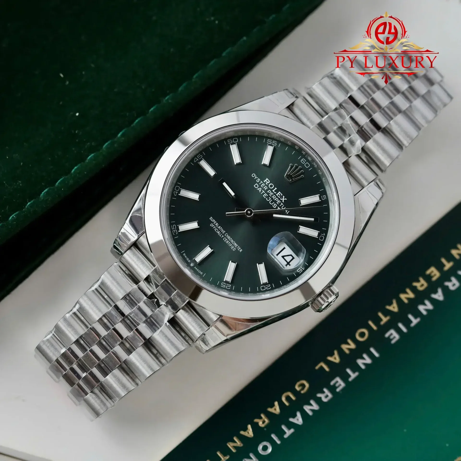 Rolex Datejust 126300 Mint Green Dial Smooth Bezel Jubilee Bracelet Best Replica VSF 41mm - 图片 3