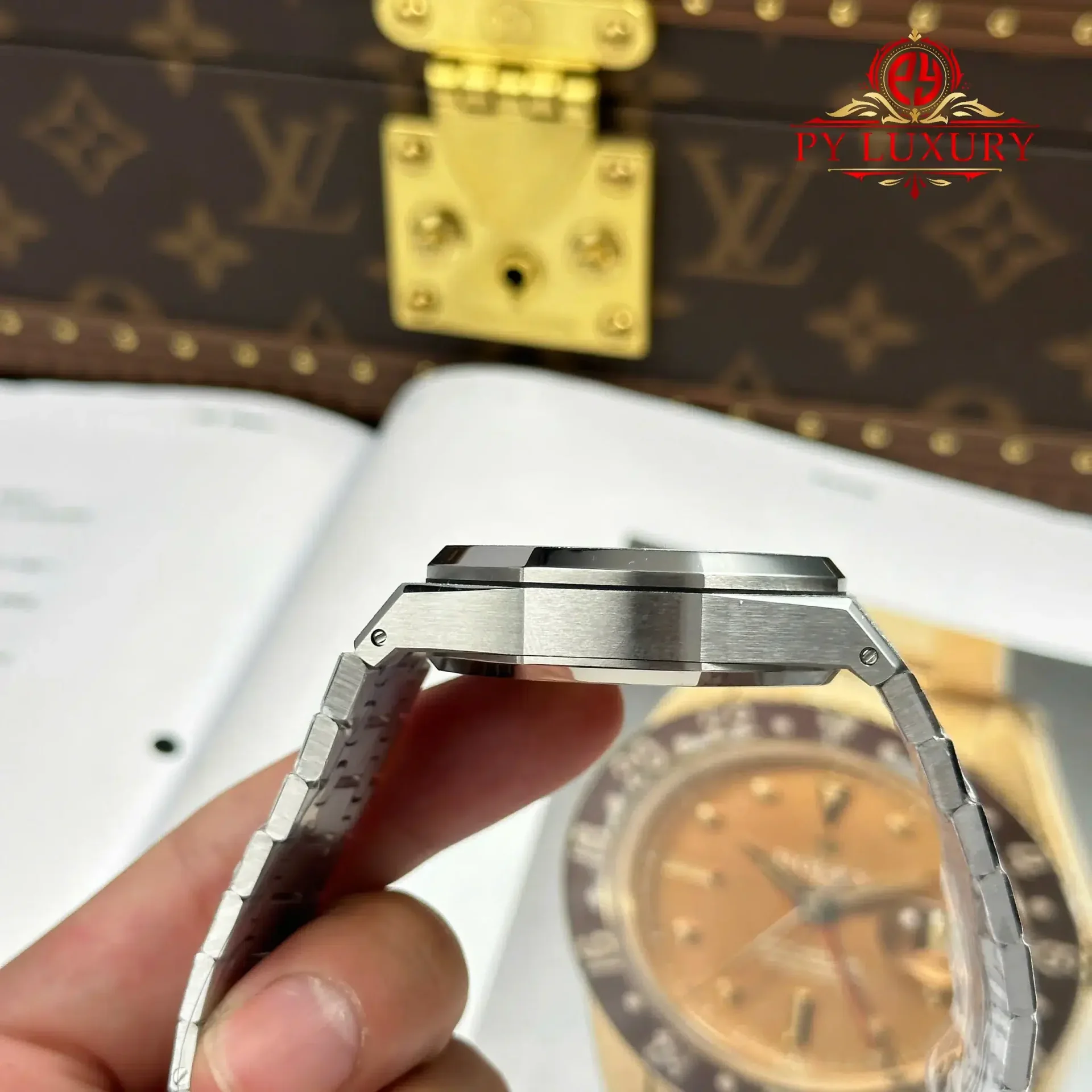Audemars Piguet Royal Oak Chronograph 26240BC Frosted White Gold Blue Dial 1:1 Best Replica 41mm - 图片 8