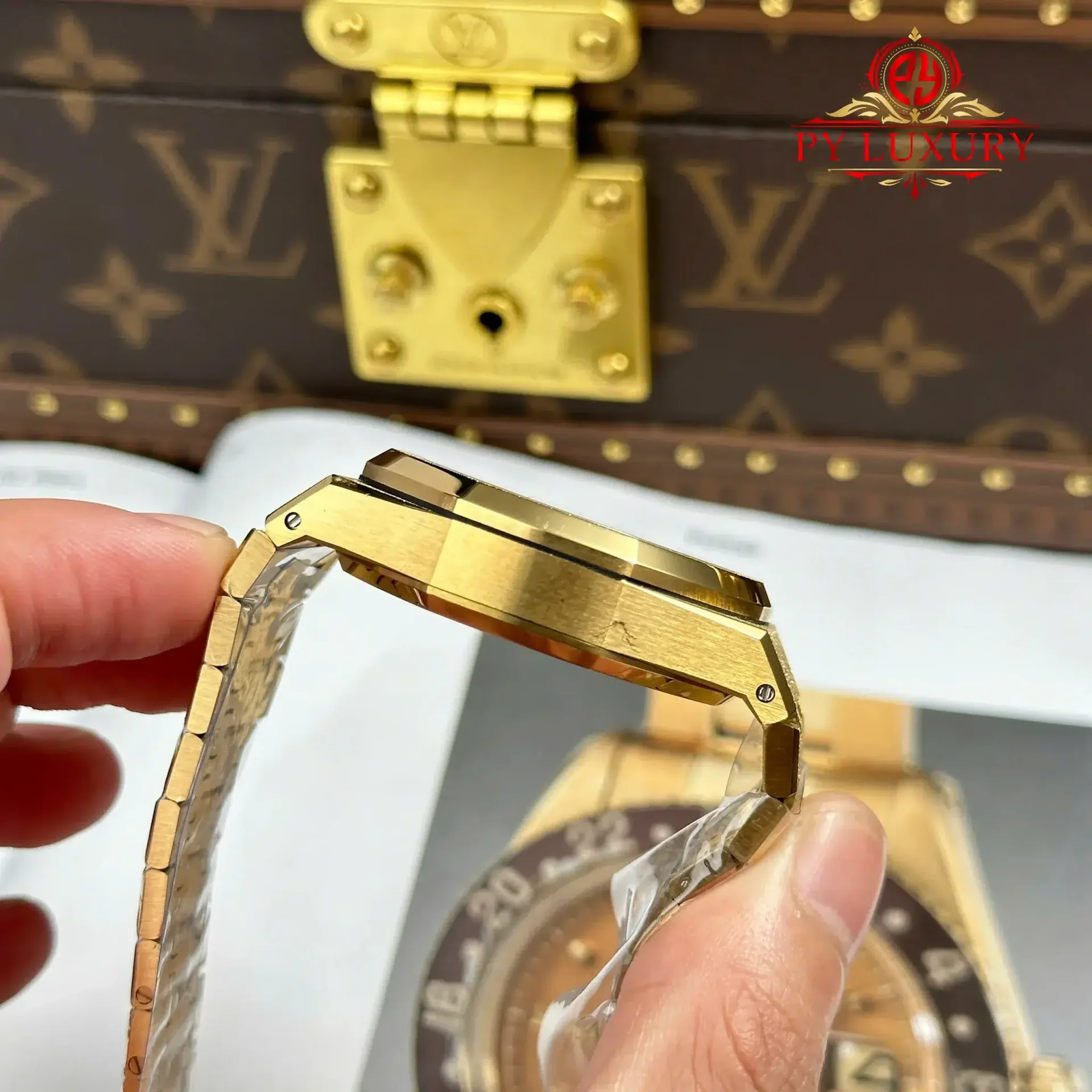 Audemars Piguet Royal Oak Chronograph 26240BA Frosted Yellow Gold Yellow Dial 1:1 Best Replica 41mm - 图片 7