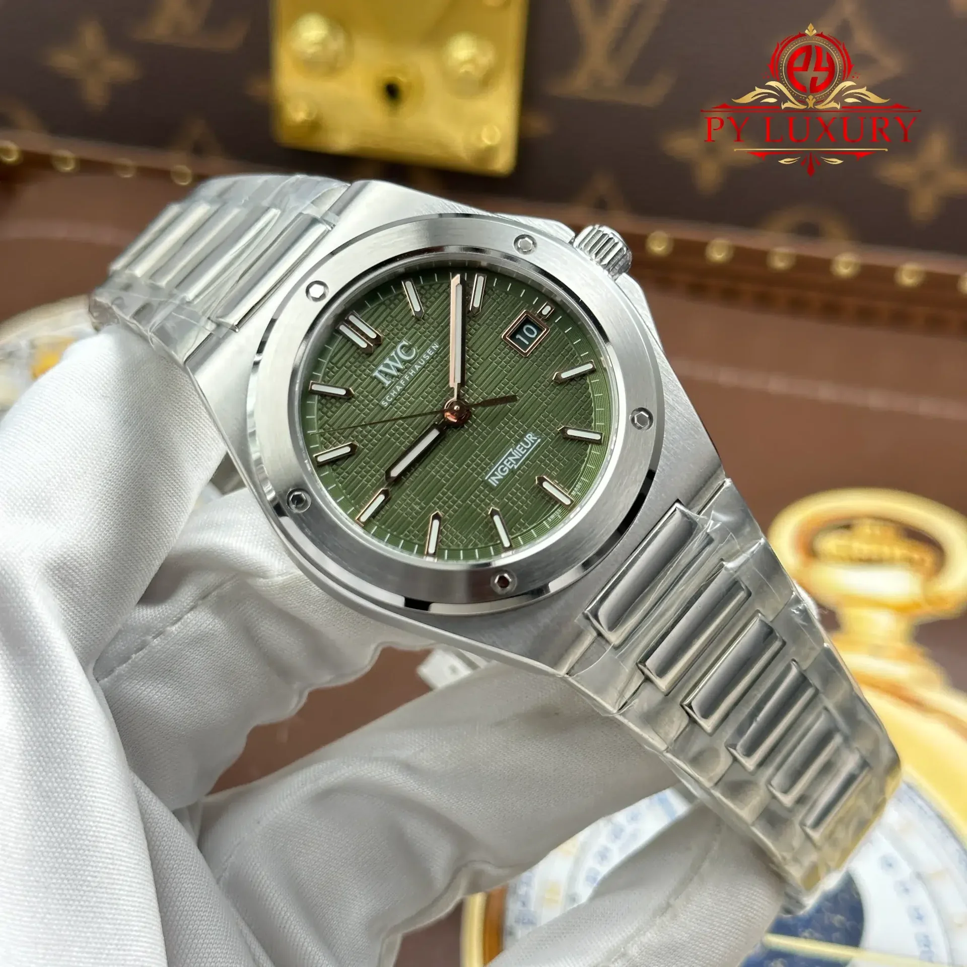 IWC Ingenieur IW328908 Automatic Green Dial Best Replica GH Factory 40mm - 图片 2