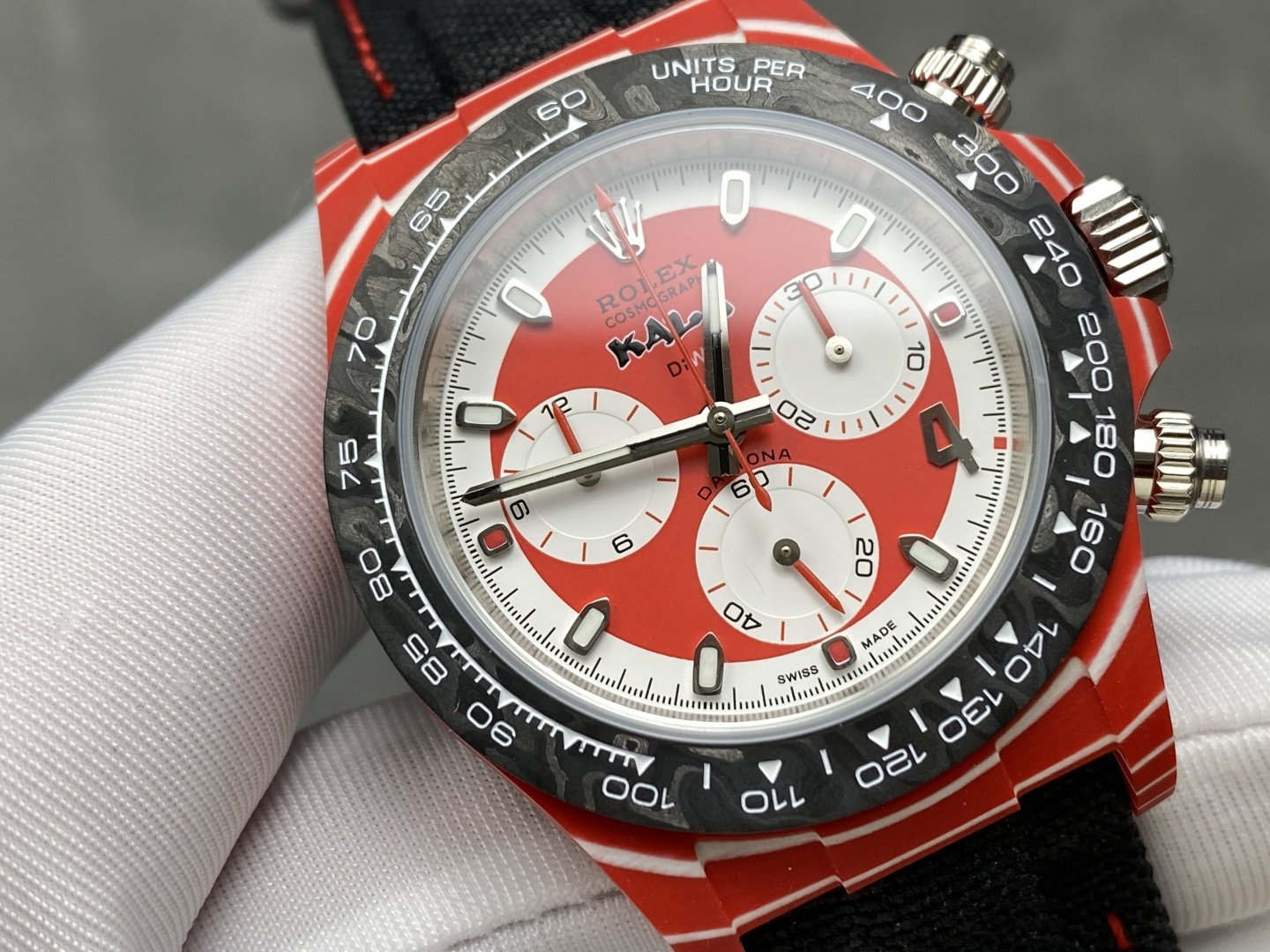 Rolex Daytona DiW x Kakha Kaladze Red & White Dial Quartz Fiber Nylon Strap Best Replica 40mm - 图片 2