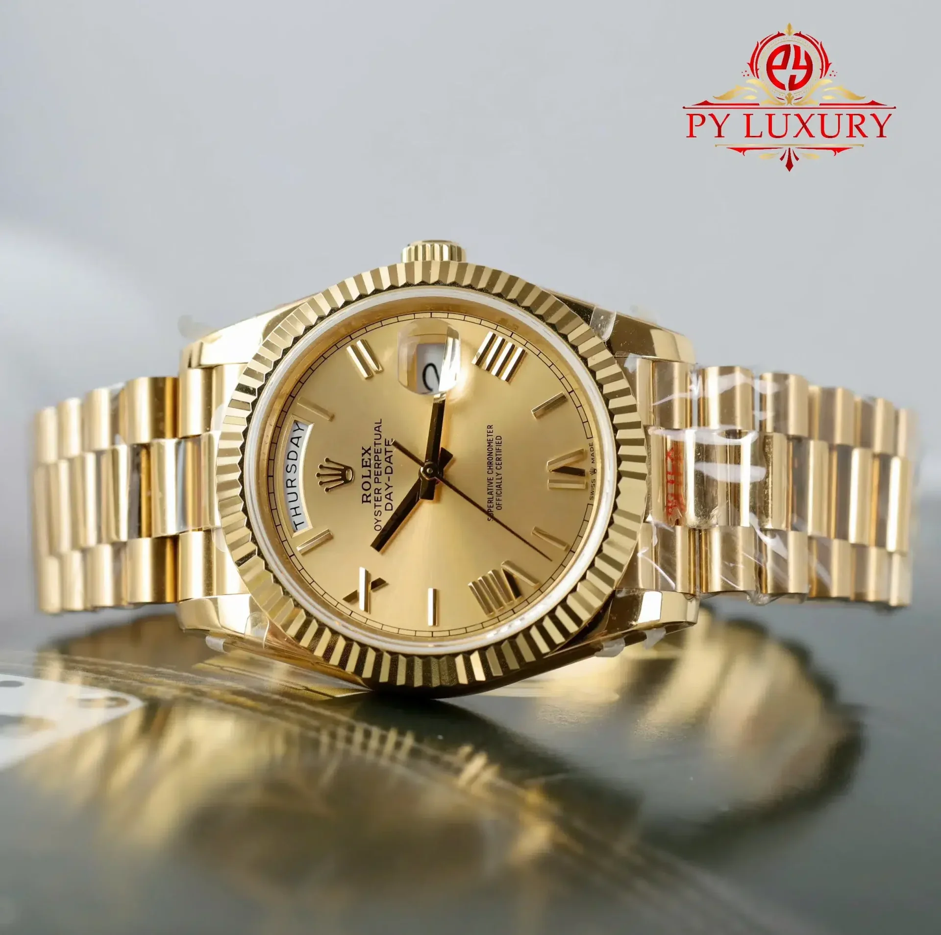 Rolex Day-Date 228238 Yellow Gold Champagne Roman Dial Best Replica QF 40mm - 图片 3