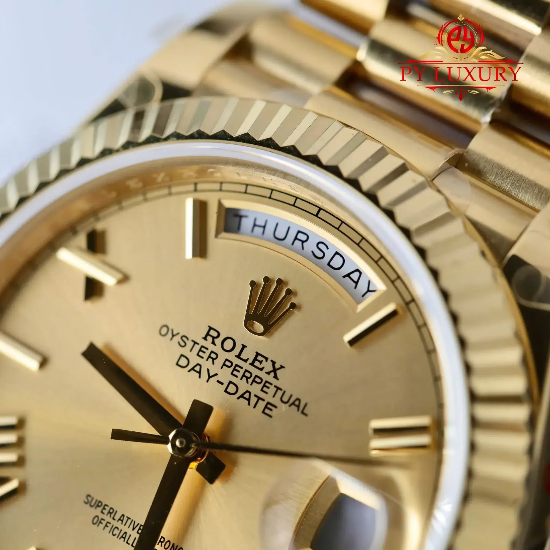 Rolex Day-Date 228238 Yellow Gold Champagne Roman Dial Best Replica QF 40mm - 图片 5