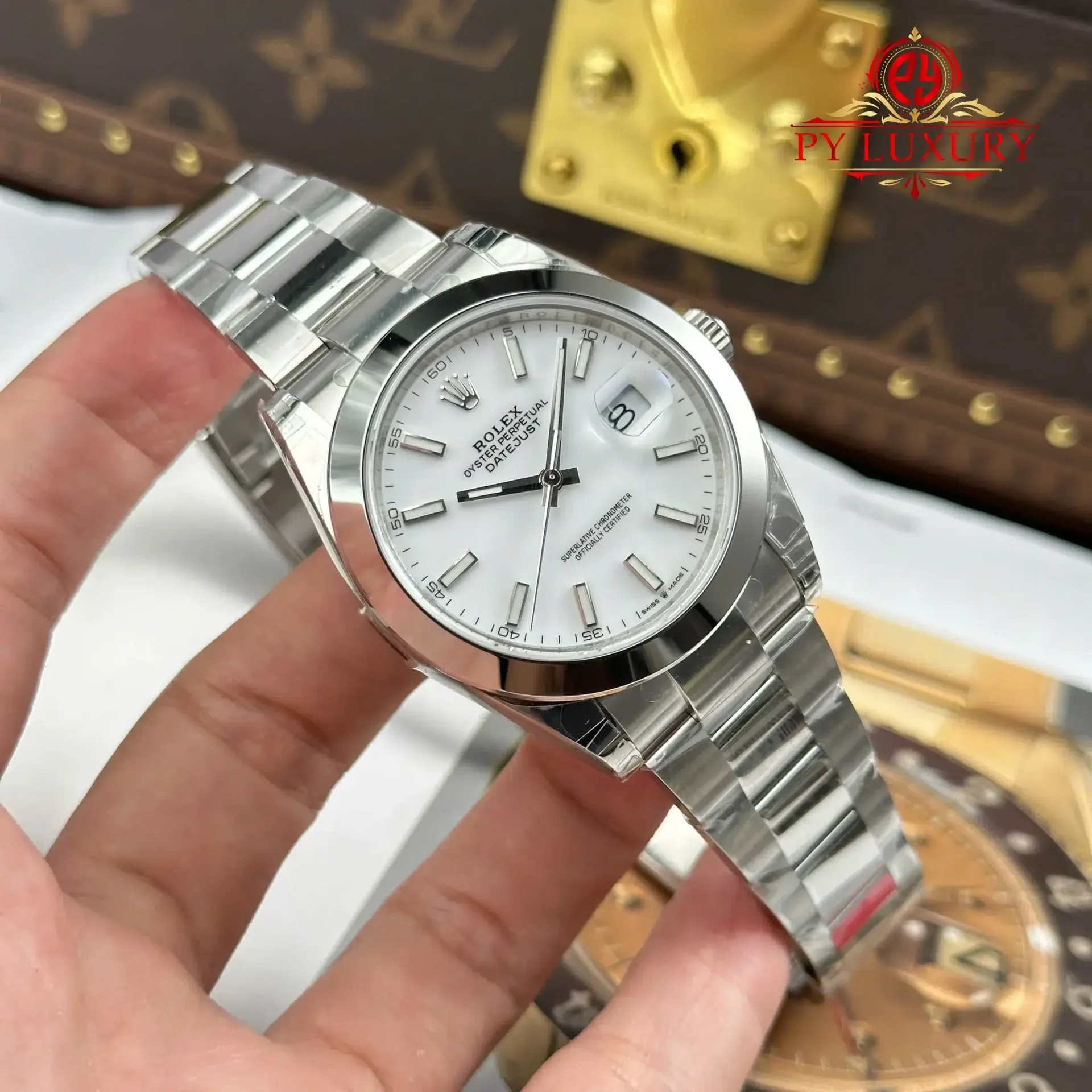 Rolex Datejust 126300 White Luminous Dial Smooth Bezel Oyster Bracelet 1:1 Best Replica VSF 41mm - 图片 2