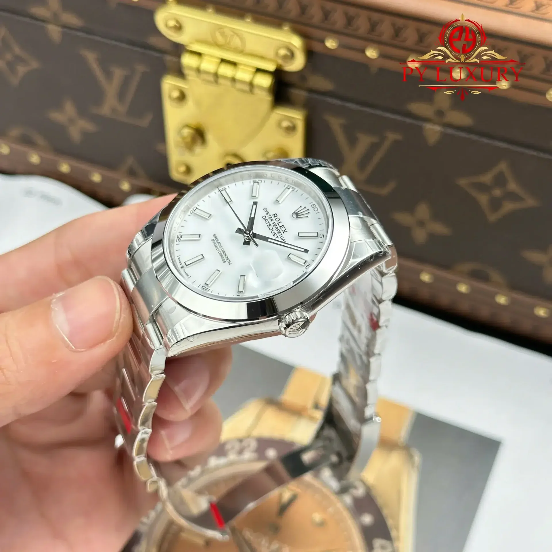 Rolex Datejust 126300 White Luminous Dial Smooth Bezel Oyster Bracelet 1:1 Best Replica VSF 41mm - 图片 3