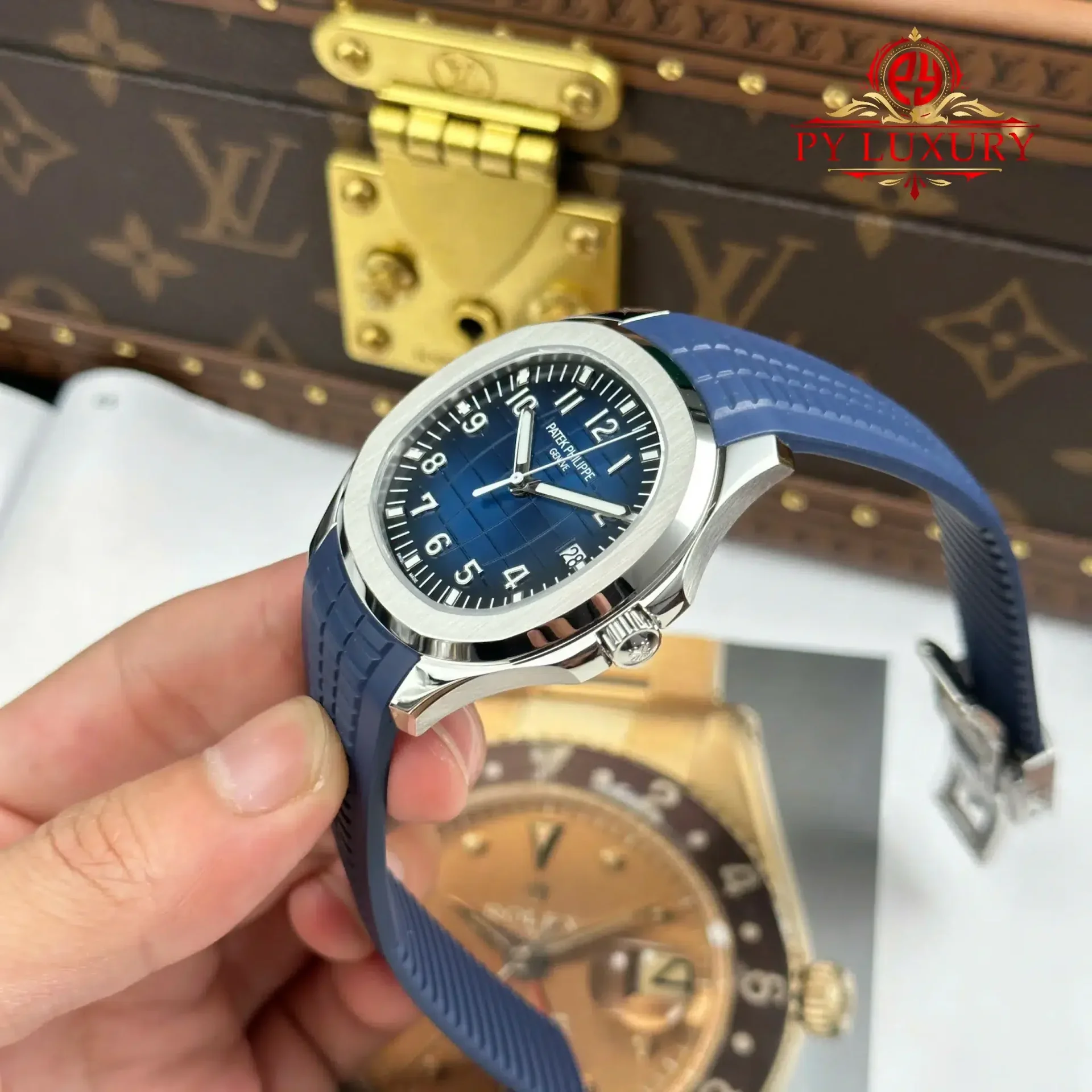 Patek Philippe Aquanaut 5168G-001 Blue Dial 1:1 Best Replica BBF 42.2mm - 图片 3