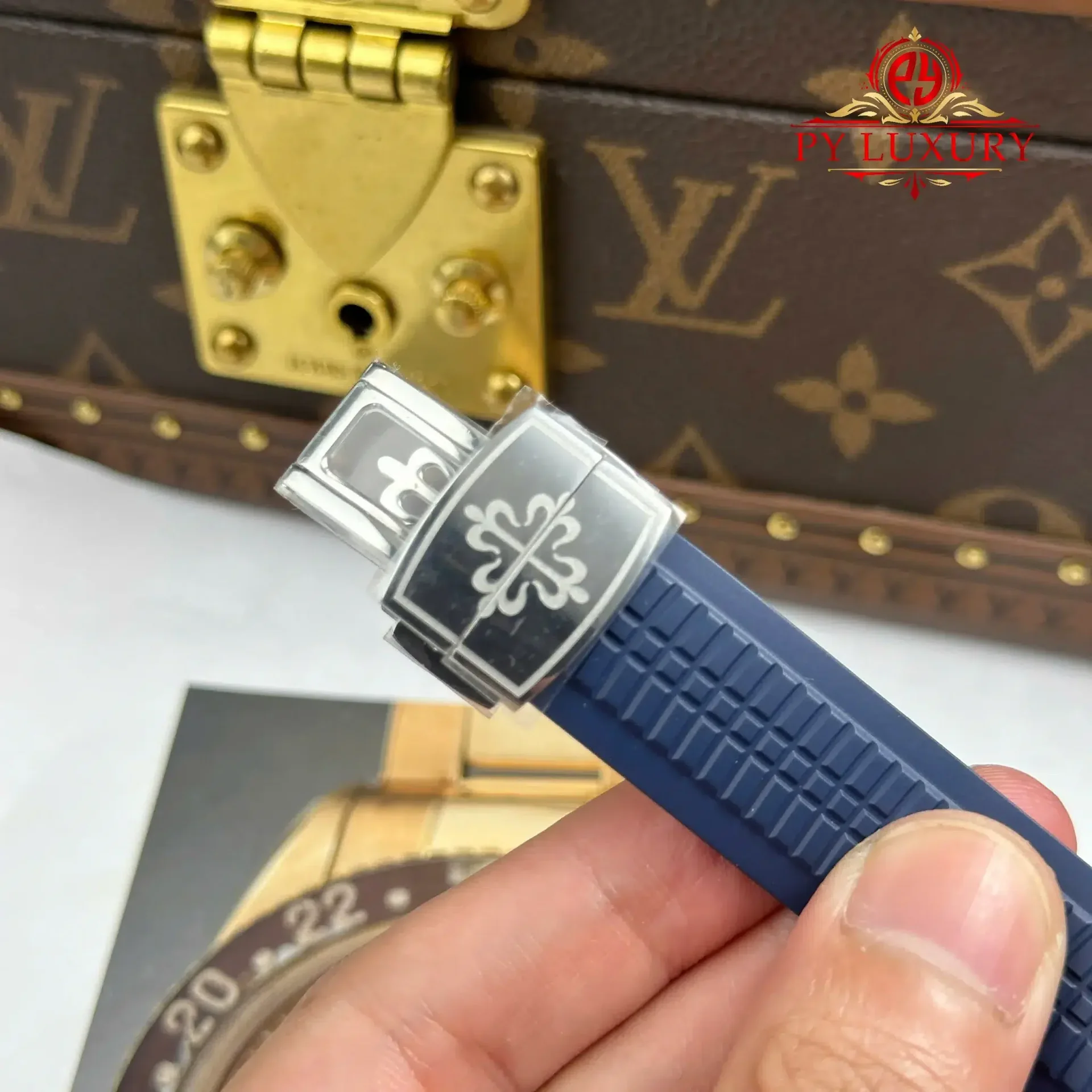Patek Philippe Aquanaut 5168G-001 Blue Dial 1:1 Best Replica BBF 42.2mm - 图片 12