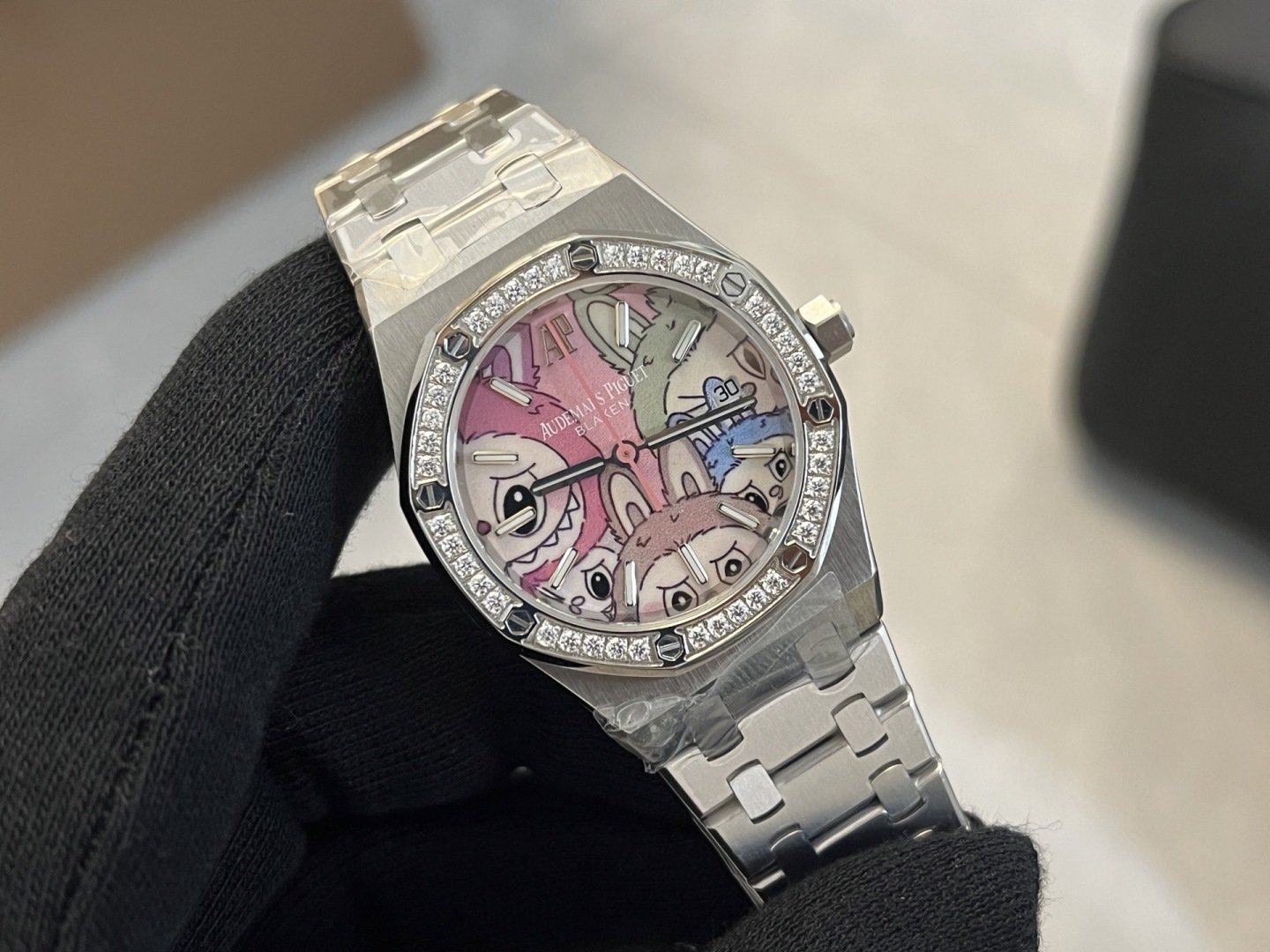 Audemars Piguet Royal Oak Lady Labubu Dial Diamond Bezel Best Replica OMF 34mm - 图片 2