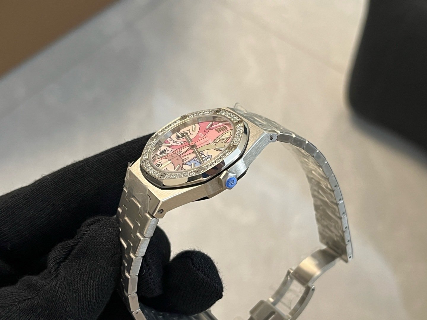 Audemars Piguet Royal Oak Lady Labubu Dial Diamond Bezel Best Replica OMF 34mm - 图片 6