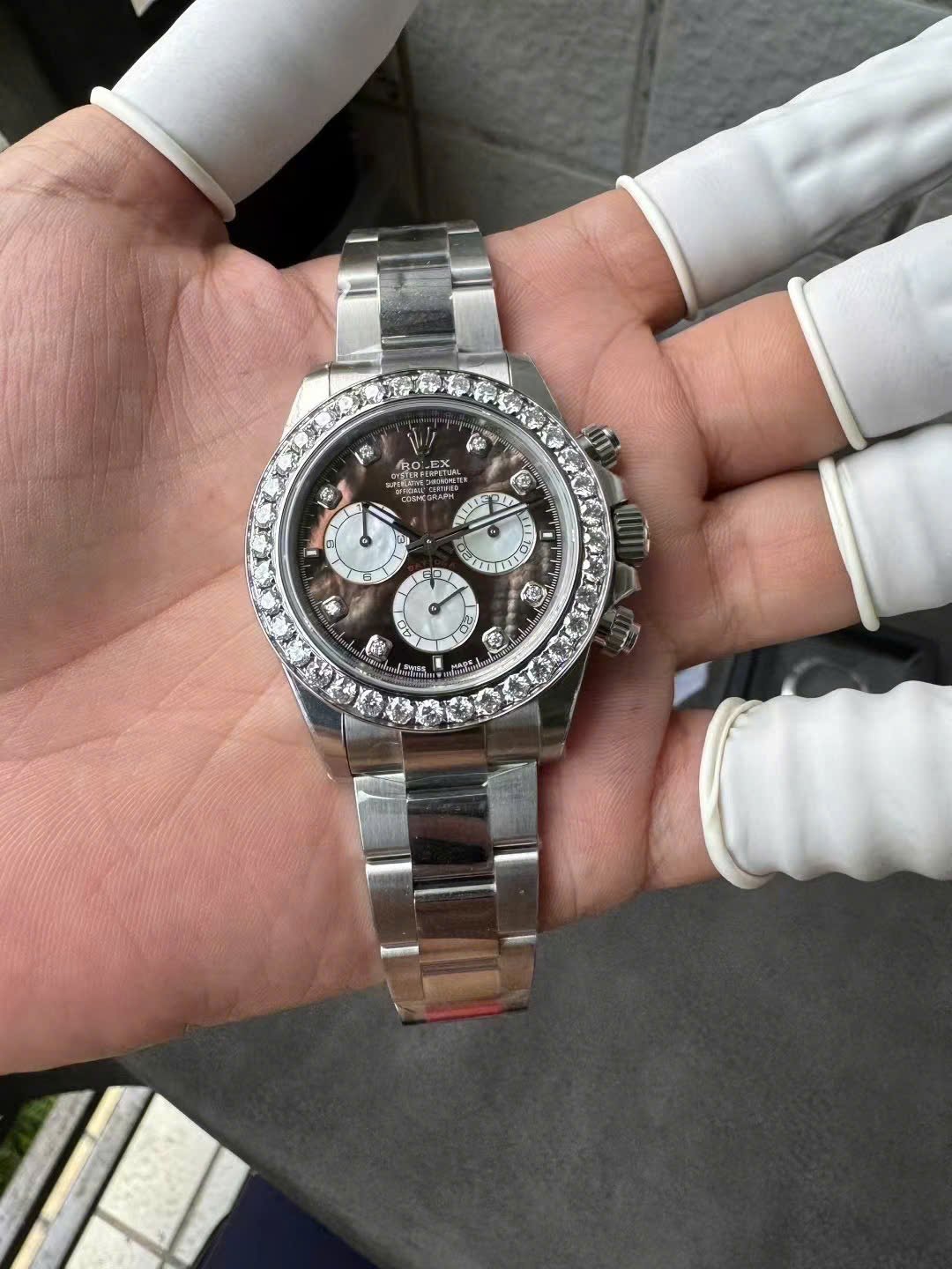 Rolex Daytona 126579RBR Custom Natural MOP Dial Moissanite Numerals Moissanite Bezel 1:1 Best Replica 40mm