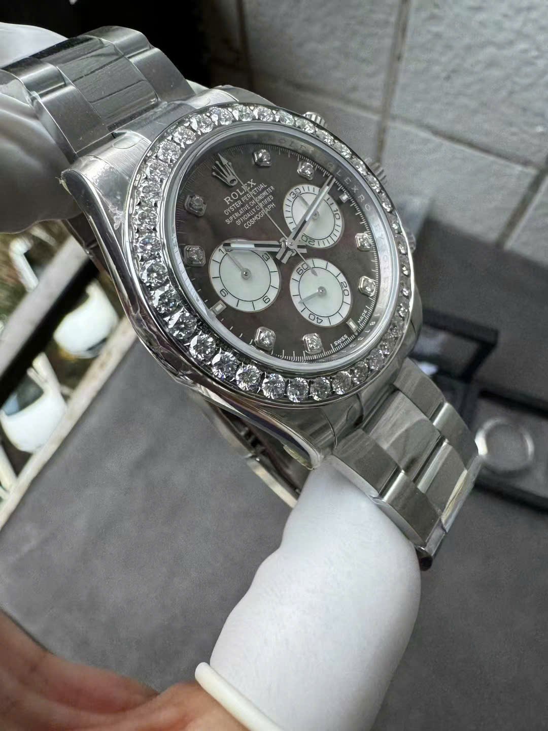 Rolex Daytona 126579RBR Custom Natural MOP Dial Moissanite Numerals Moissanite Bezel 1:1 Best Replica 40mm - 图片 10