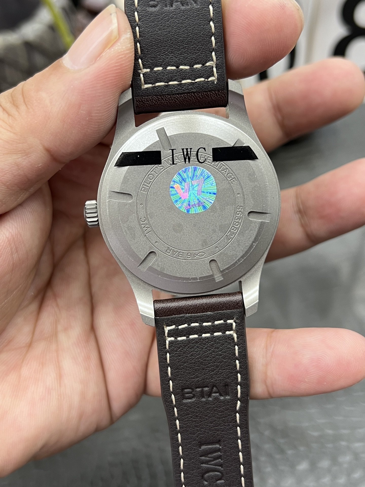 IWC Pilot’s Watch Mark XVIII Heritage IW3270-06 Titanium Black Dial Brown Leather Band Best Replica 40mm - 图片 7