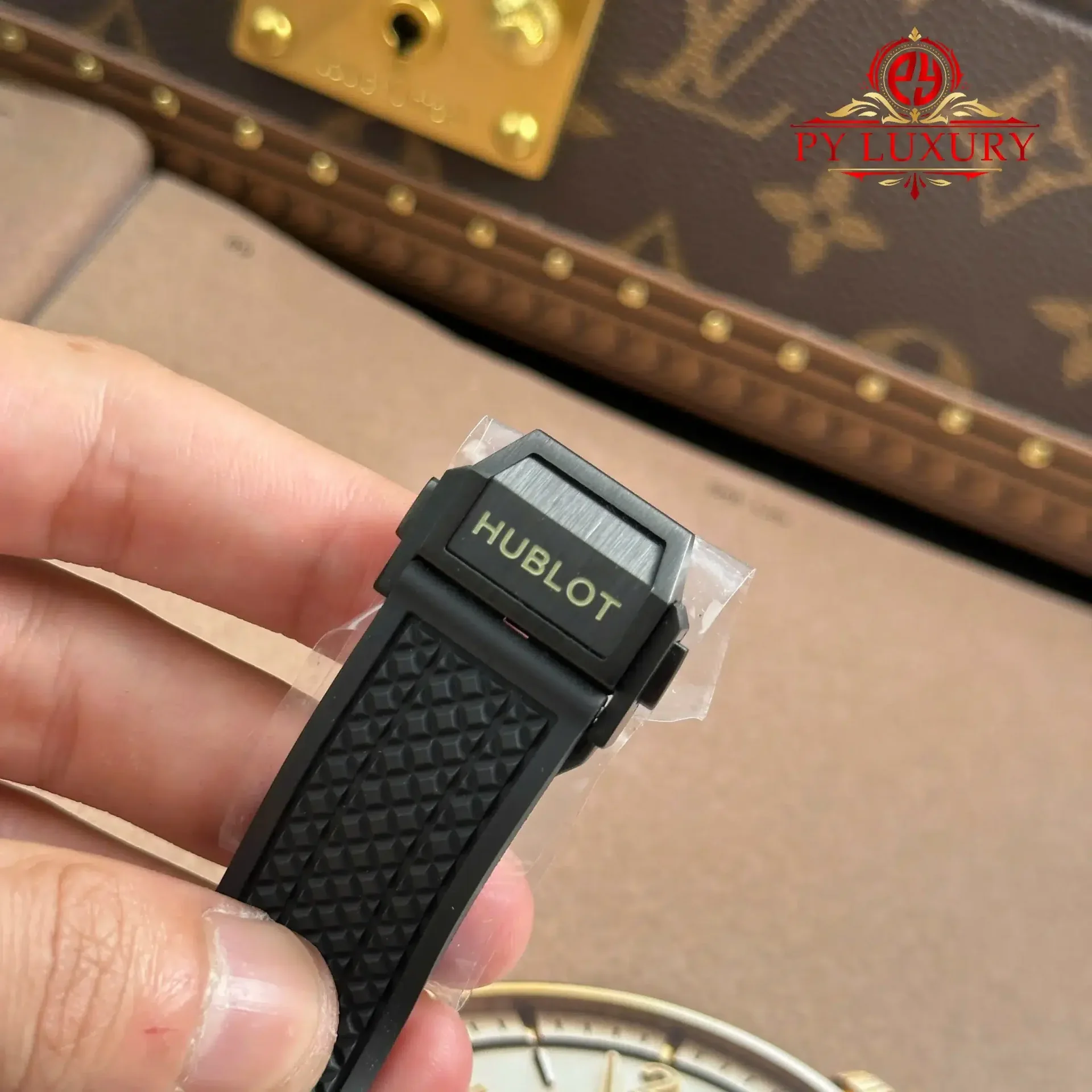 Hublot Big Bang Chronograph 20th Anniversary Full Magic Gold Best Replica BBA 43mm - 图片 14