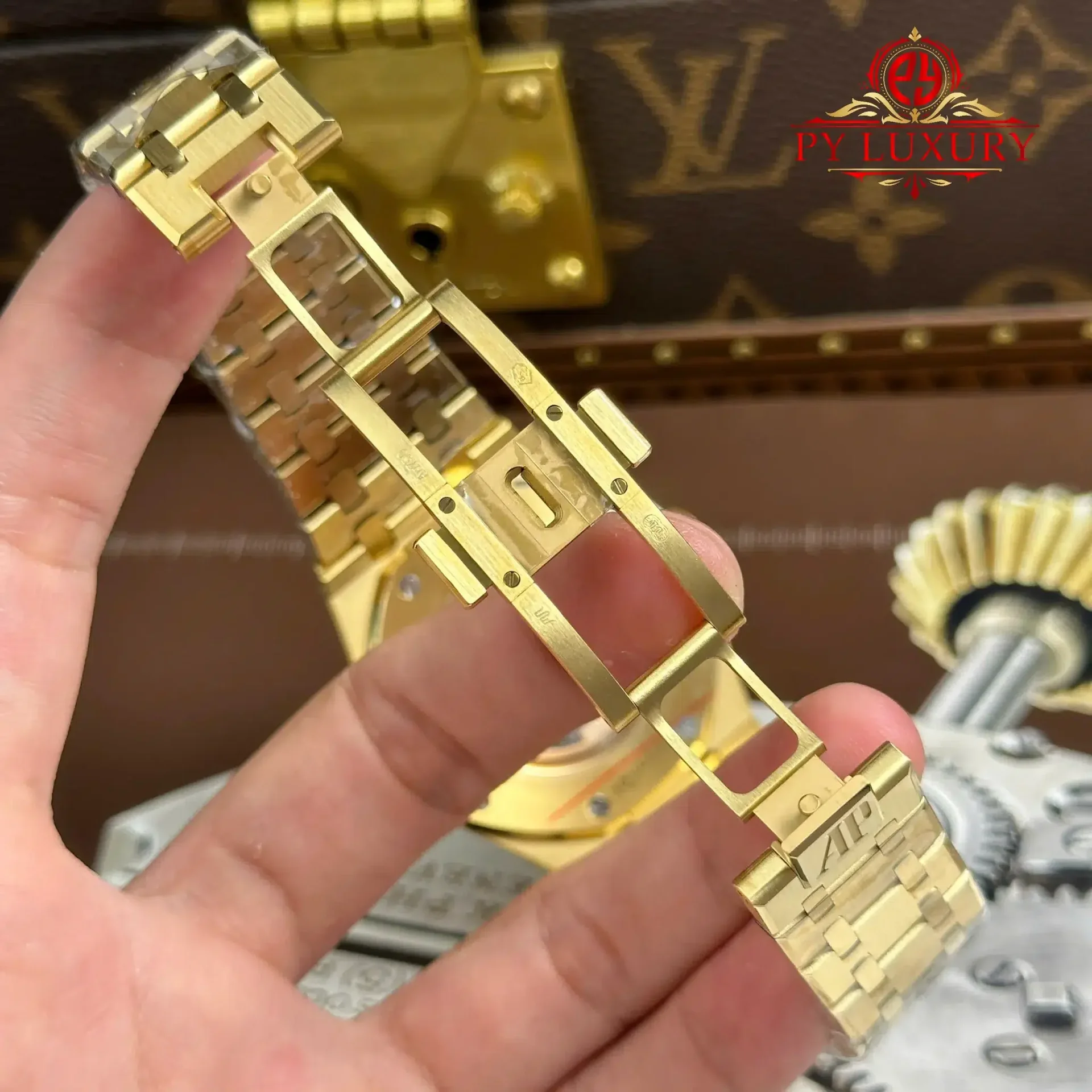 Audemars Piguet Royal Oak Openworked Skeleton Dial 15407BA Yellow Gold 1:1 Best Replica THB 41mm - 图片 12