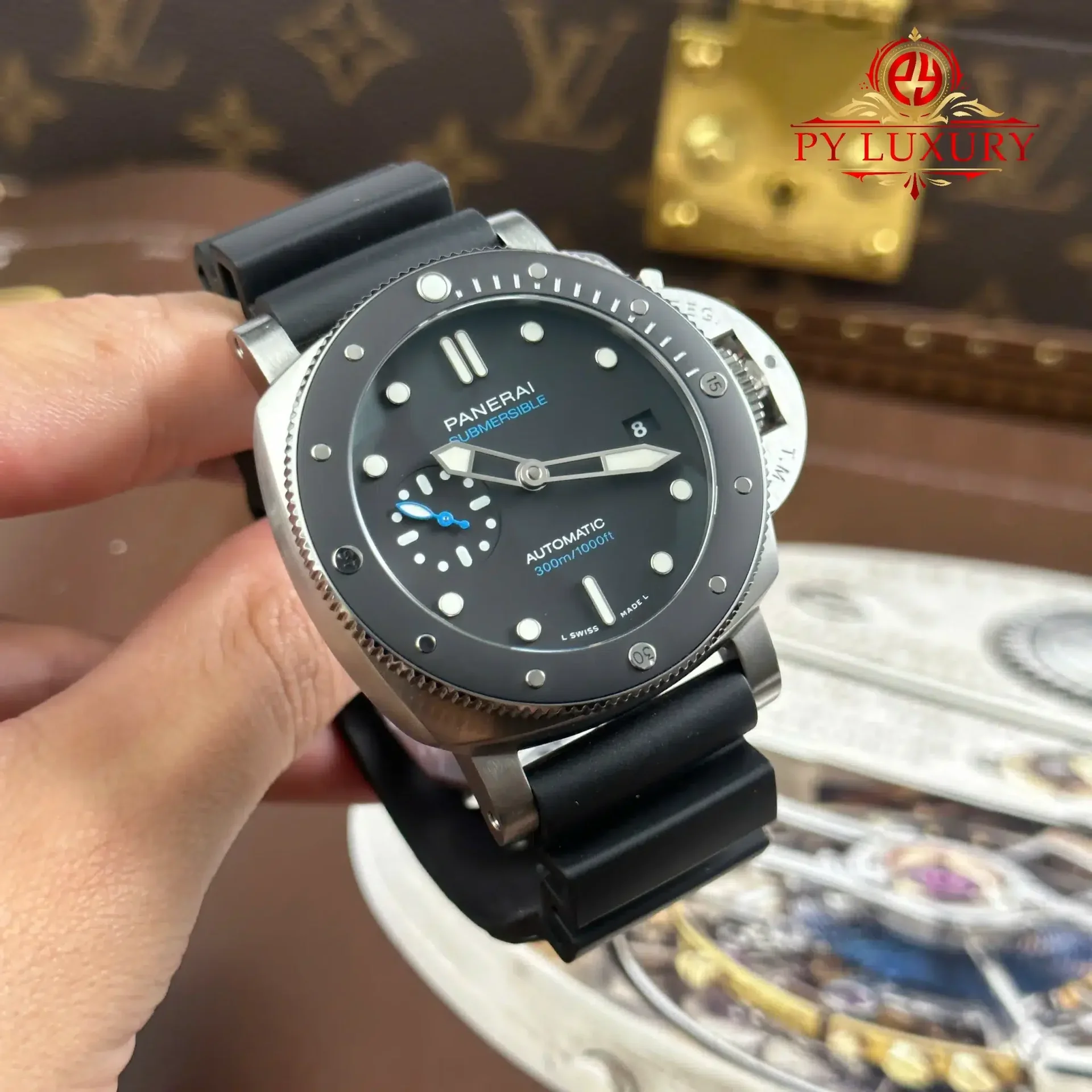 Panerai Submersible PAM00683 Black Dial Rubber Strap 1:1 Best Replica VSF 42mm - 图片 2
