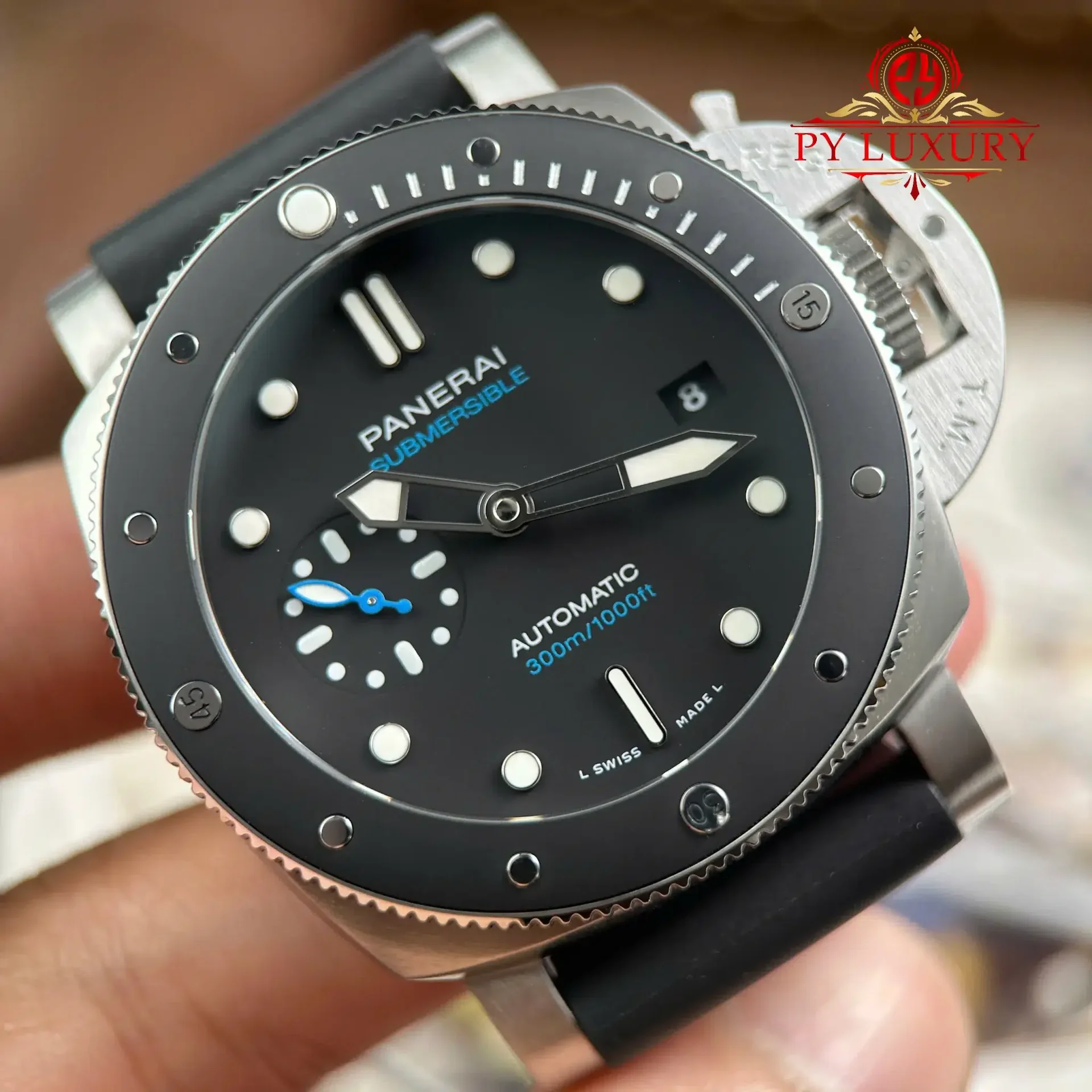 Panerai Submersible PAM00683 Black Dial Rubber Strap 1:1 Best Replica VSF 42mm - 图片 4
