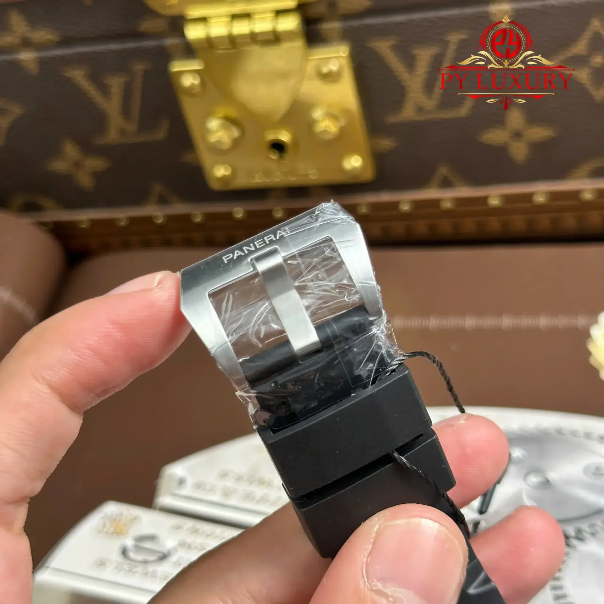 Panerai Submersible PAM00683 Black Dial Rubber Strap 1:1 Best Replica VSF 42mm - 图片 13
