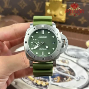 Panerai Luminor Submersible PAM1055 Verde Militare Limited 1:1 Best Replica VSF 42mm