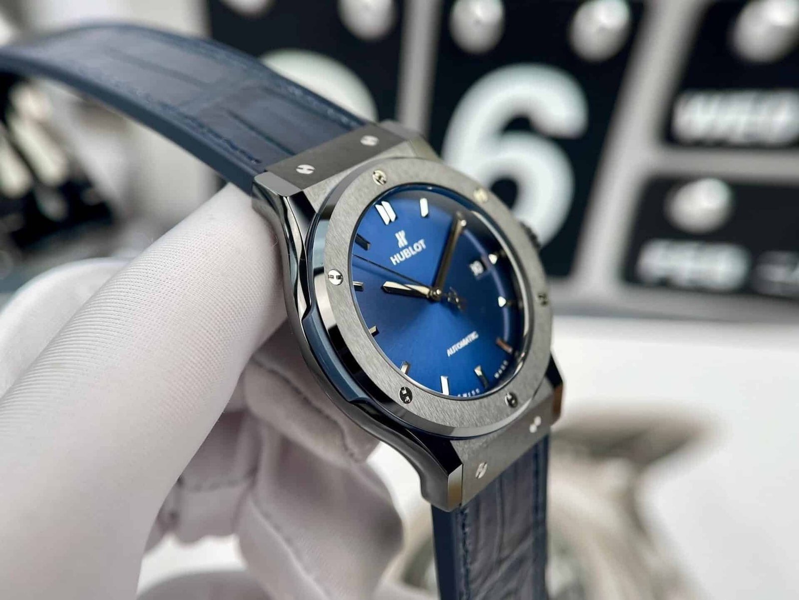 Hublot Classic Fusion Black Ceramic Blue Dial SW300 Movement 1:1 Replica JJZ 42mm - 图片 5