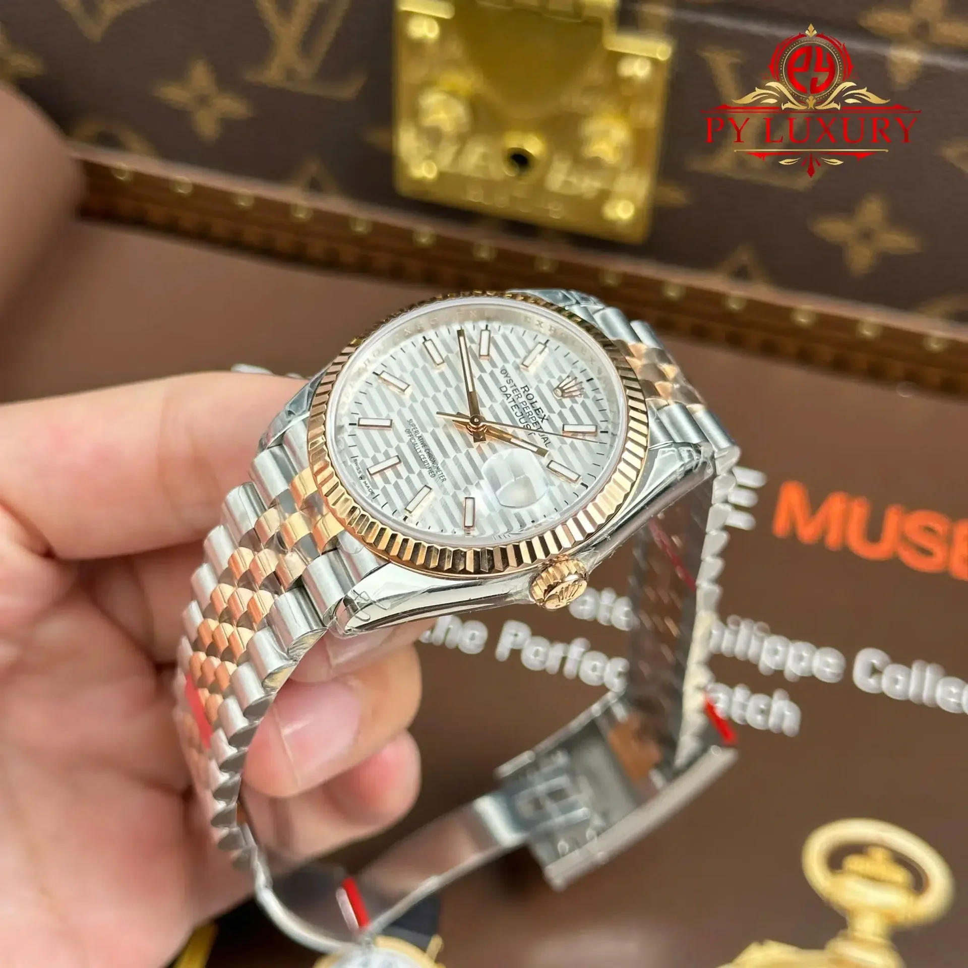 Rolex Datejust 126231 Two Tone Rose Gold Silver Fluted-Motif Luminous Dial Jubilee Bracelet 1:1 Best Replica 36mm - 图片 3