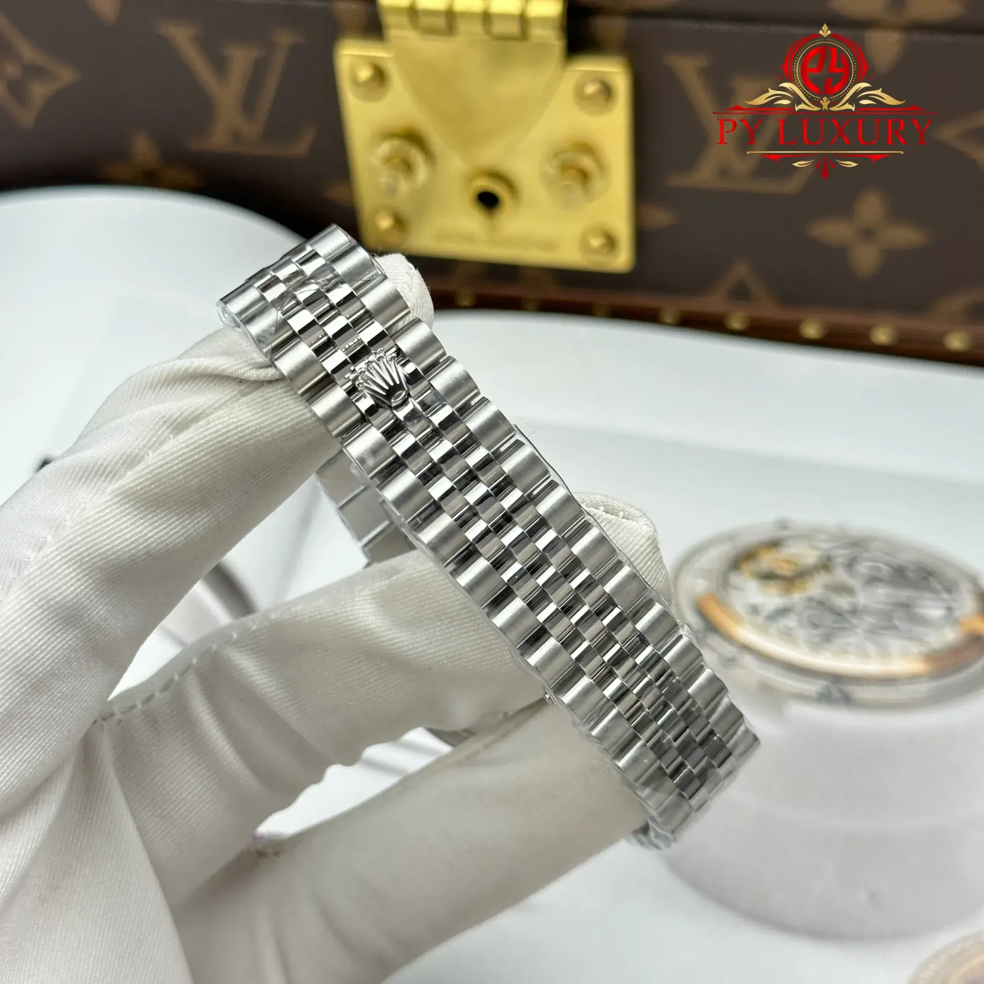 Rolex Datejust Pink Dial Stone-Set Bezel Jubilee Best Replica 31mm - 图片 11