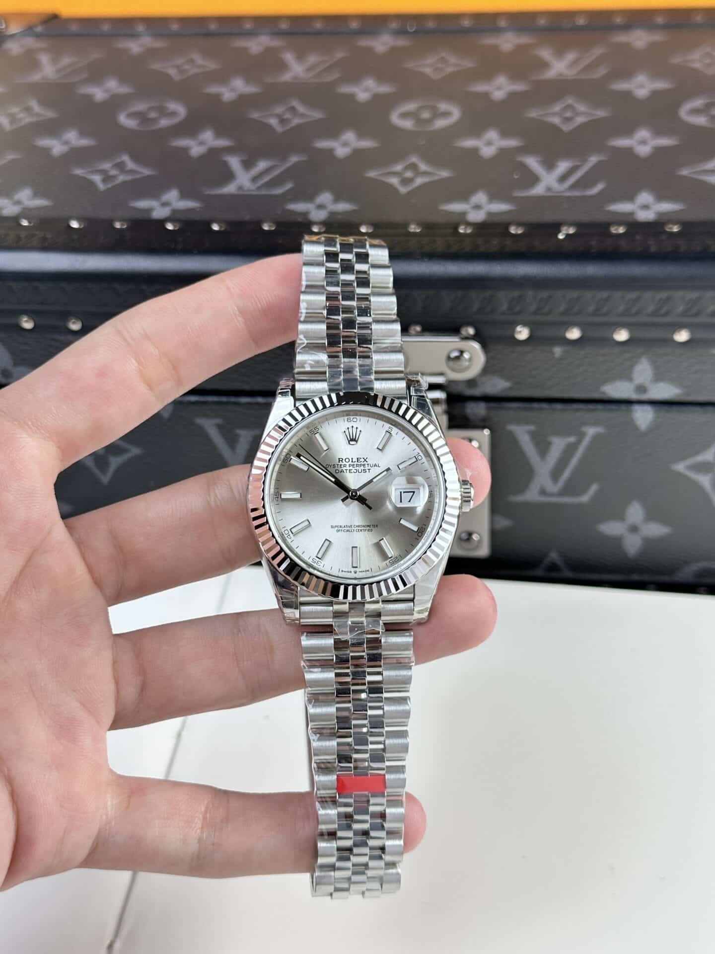 Rolex Datejust 126334 Silver Dial Luminous Hour Marker Jubilee Top Quality Replica VSF 41mm