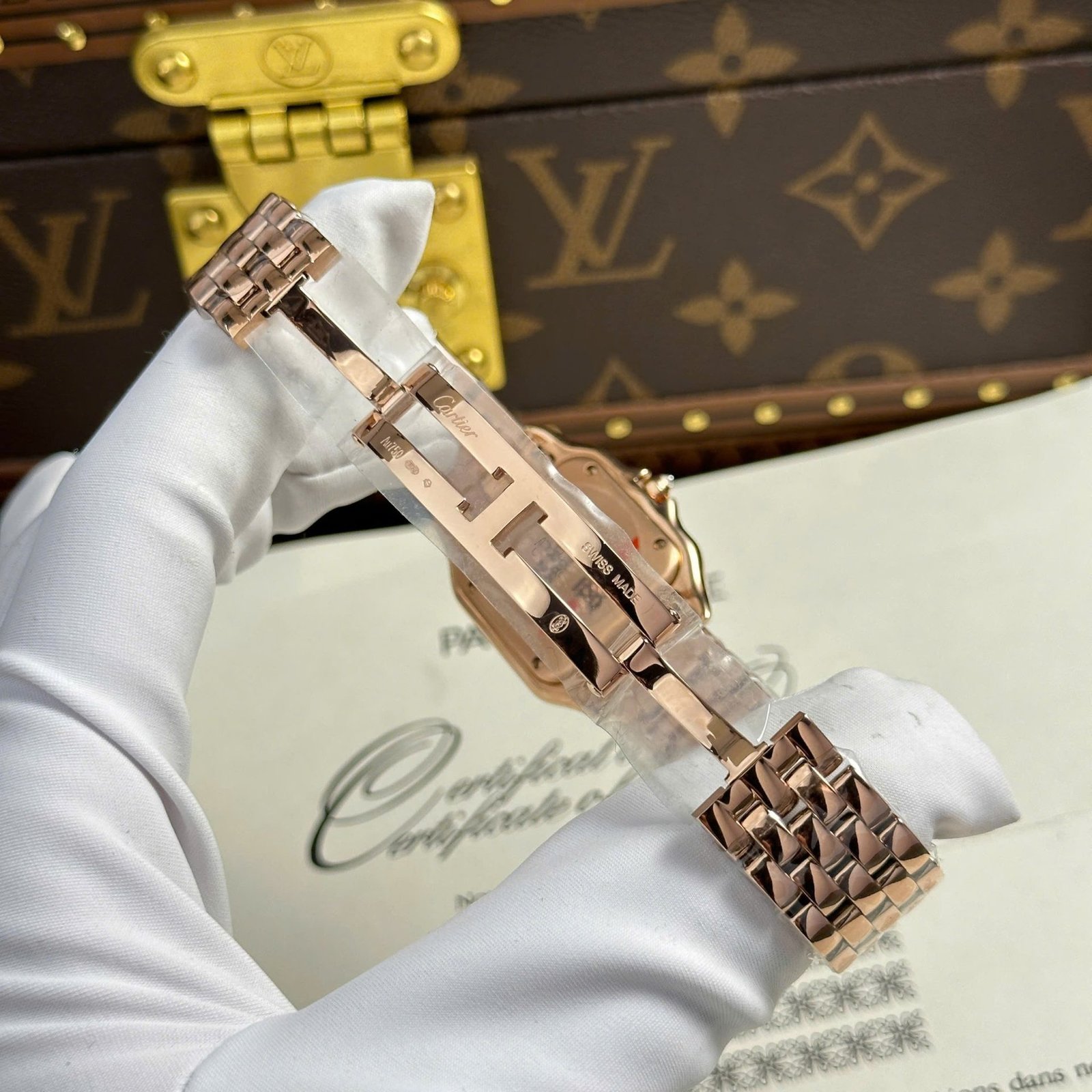 Cartier Panthère Medium Model Rose Gold White Dial Best Replica BVF 27mm x 36mm - 图片 9