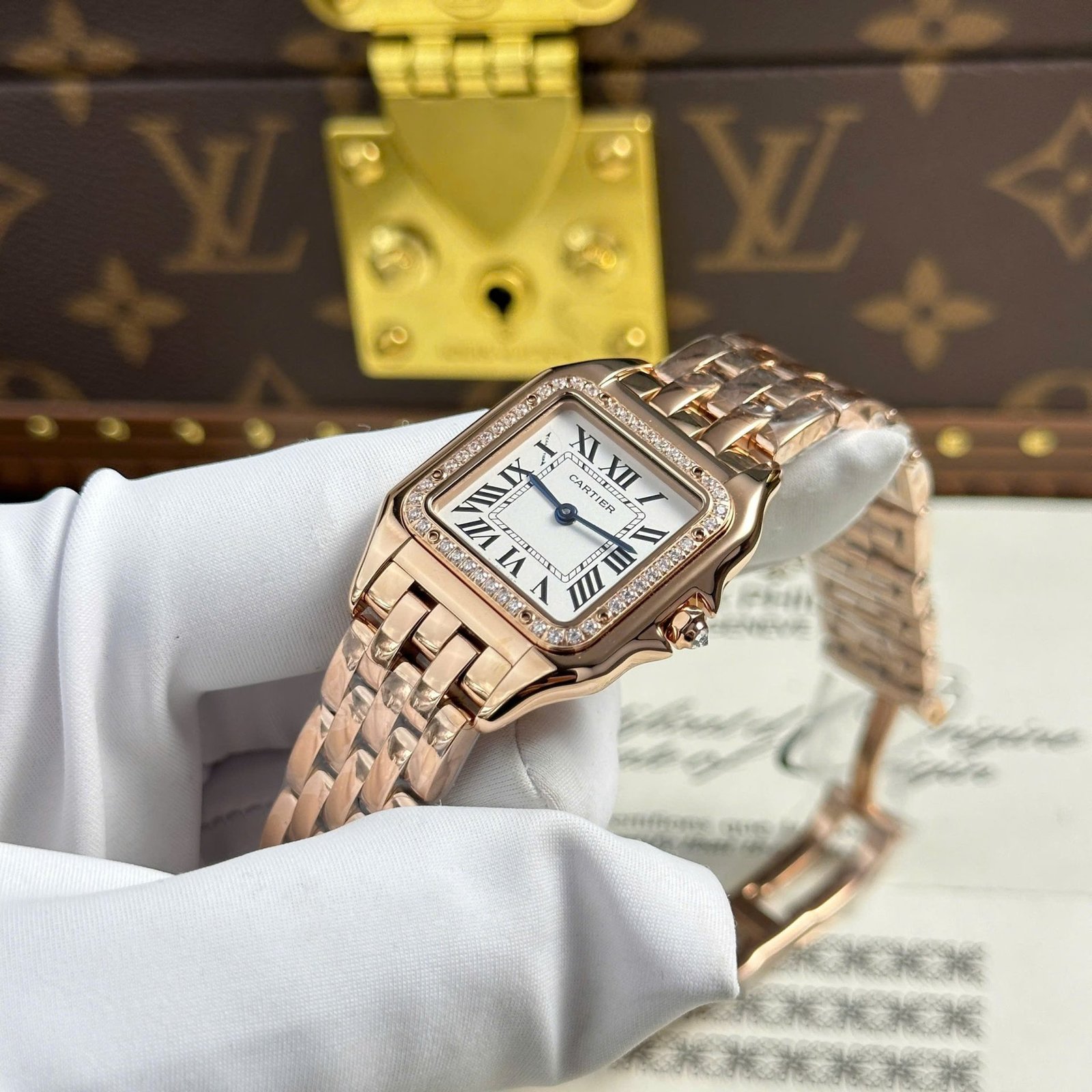 Cartier Panthère Medium Model Rose Gold White Dial Diamond Bezel Best Replica BVF 27mm x 36mm - 图片 3