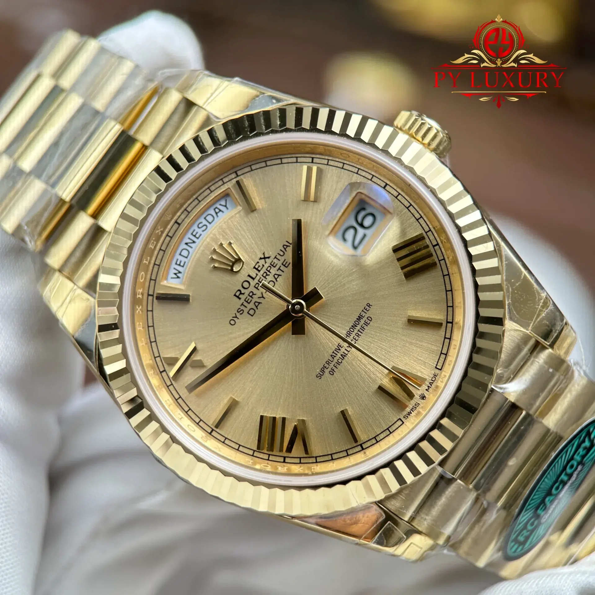 Rolex Day-Date 228238 Yellow Gold Champagne Roman Dial 1:1 Top Quality Replica 210g RC Factory 40mm - 图片 4
