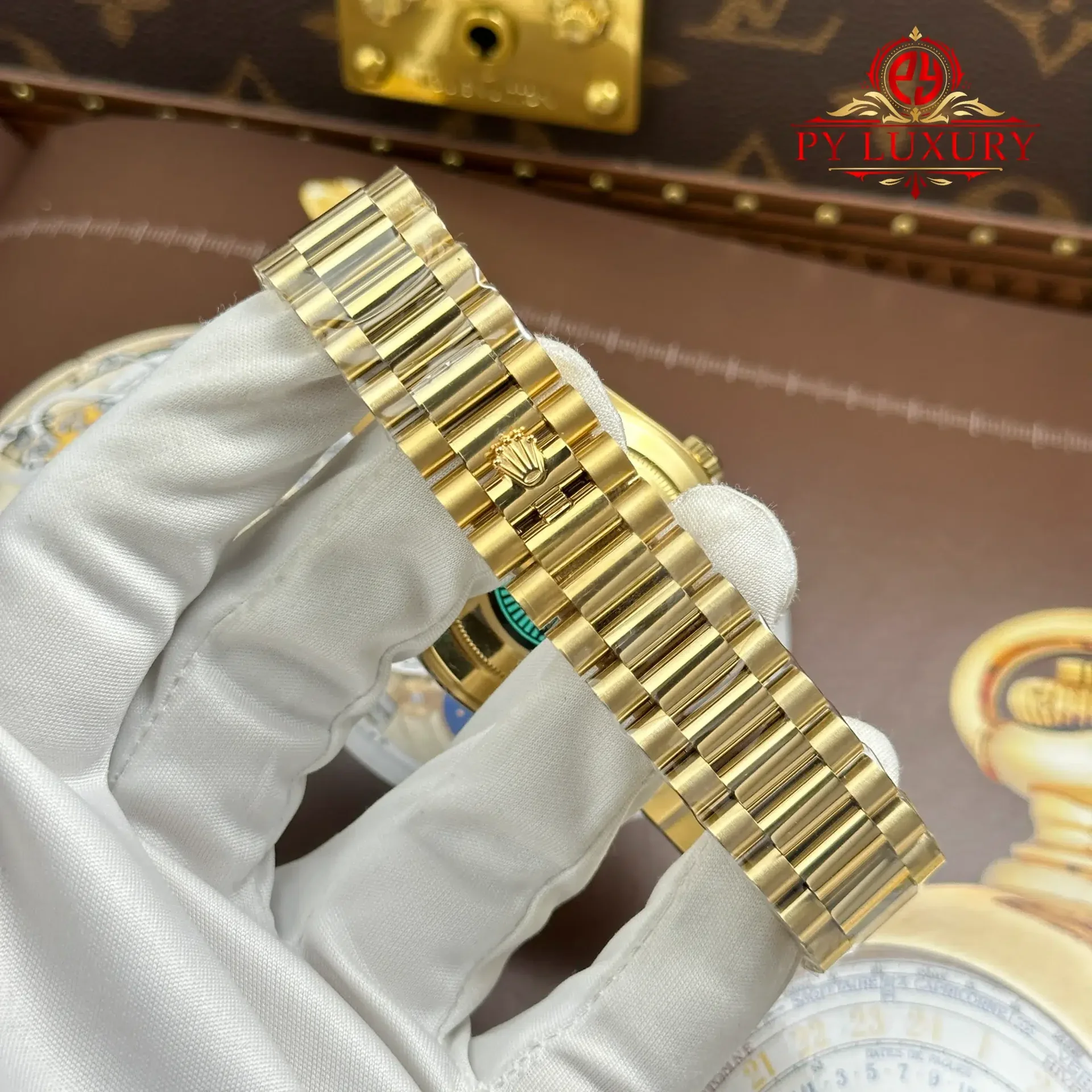Rolex Day-Date 228238 Yellow Gold Champagne Roman Dial 1:1 Top Quality Replica 210g RC Factory 40mm - 图片 12