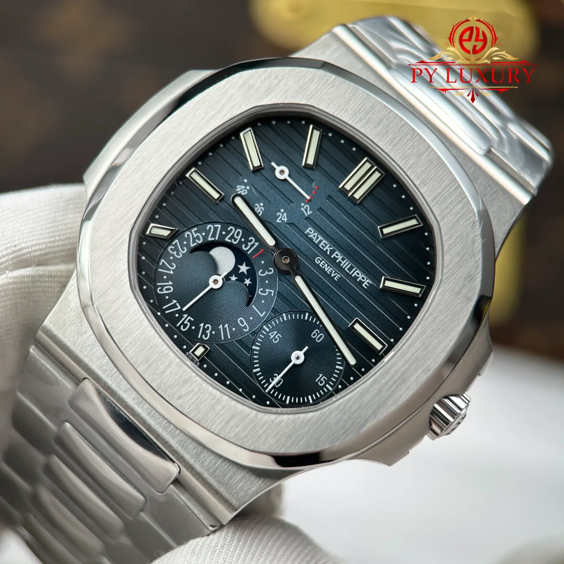 Patek Philippe Nautilus 5712/1A Blue Dial Top Quality Replica PPF V3 40mm - 图片 5