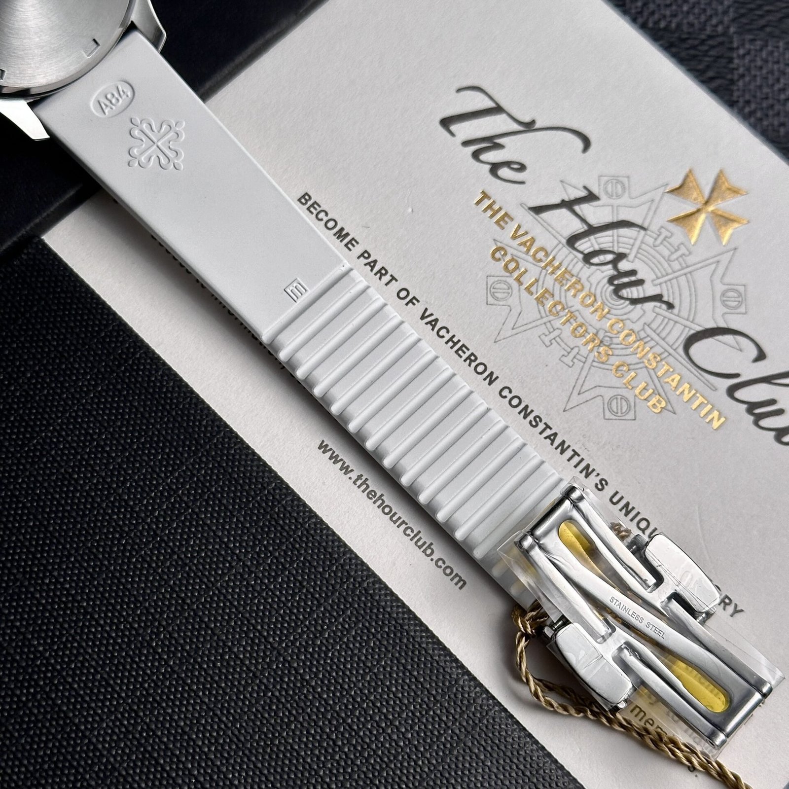 Patek Philippe Aquanaut 5067A White Dial Swiss Quartz Replica PPF 35.6mm - 图片 7