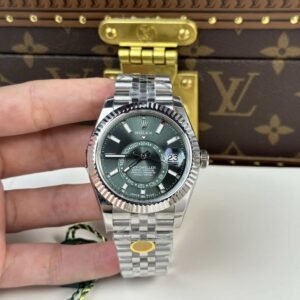 Rolex Sky-Dweller 326934 Green Mint Dial Jubilee Bracelet Best Replica 42mm