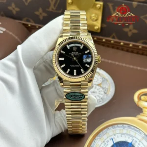 Rolex Day-Date 228238-0004 Yellow Gold Black Baguette Dial 1:1 Top Quality Replica 210g RC Factory 40mm